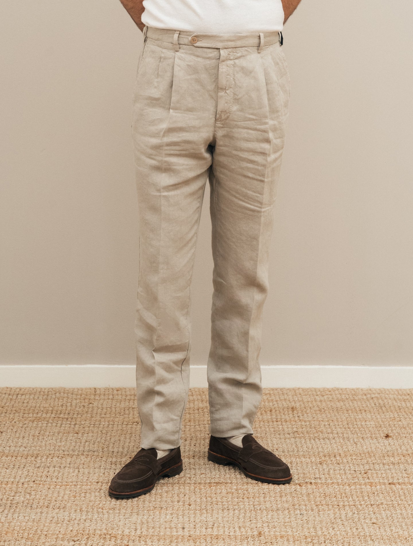 192 Pleated Linen Trousers Beige Rota Trousers 48