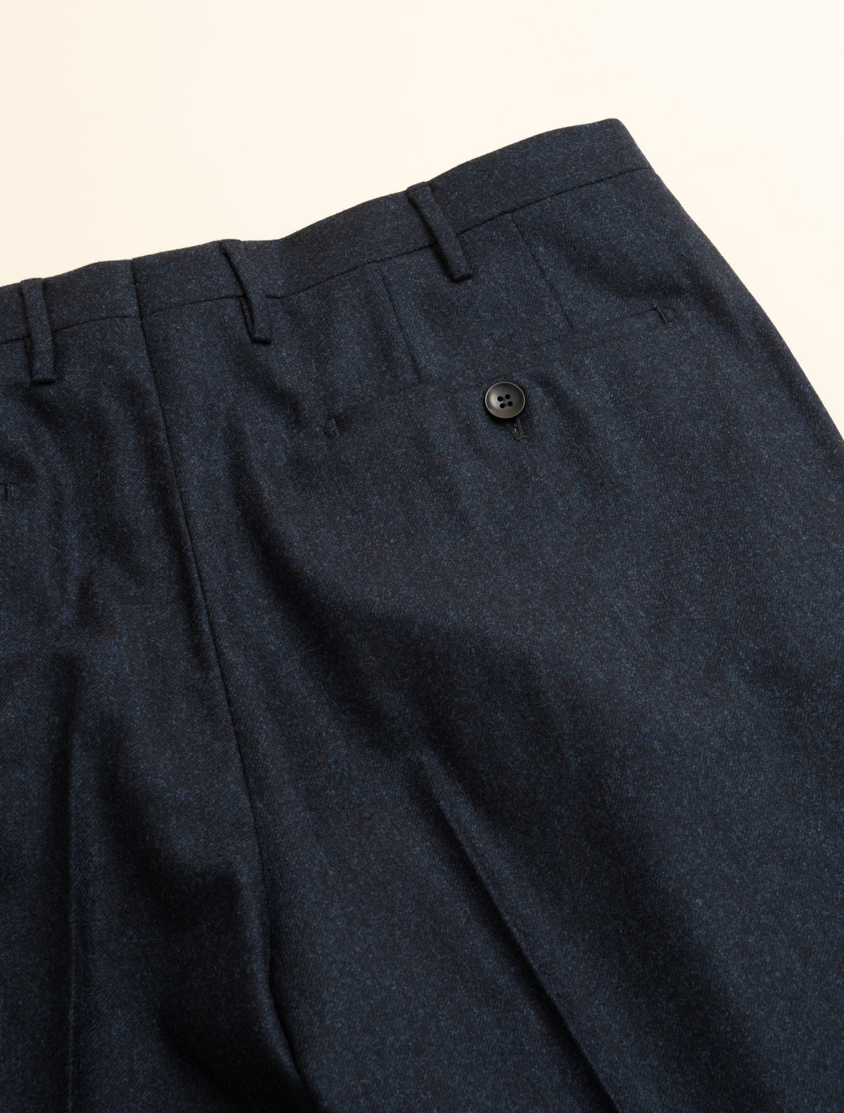 191 Pleated Flannel Dress Trousers Navy