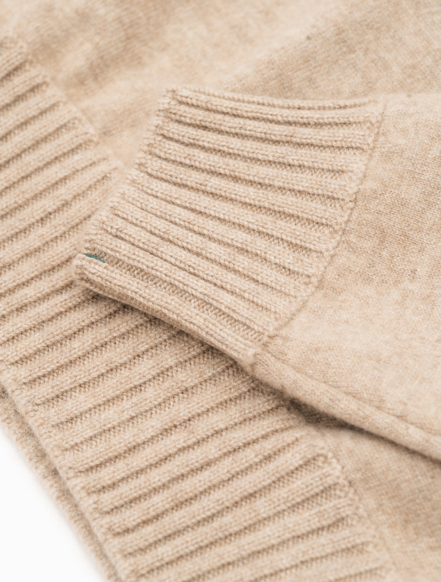 Duvet Cashmere Knitted Crewneck Beige