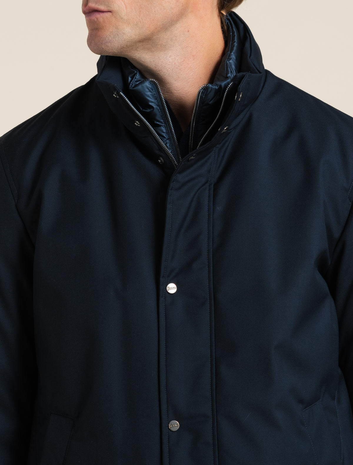 Ulta Light Gefütterter Kurzmantel Navy