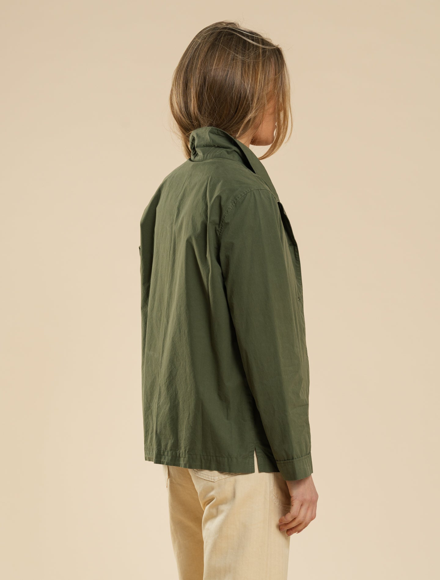 Plaggfärgad skjortjacka i bomullspoplin – Military