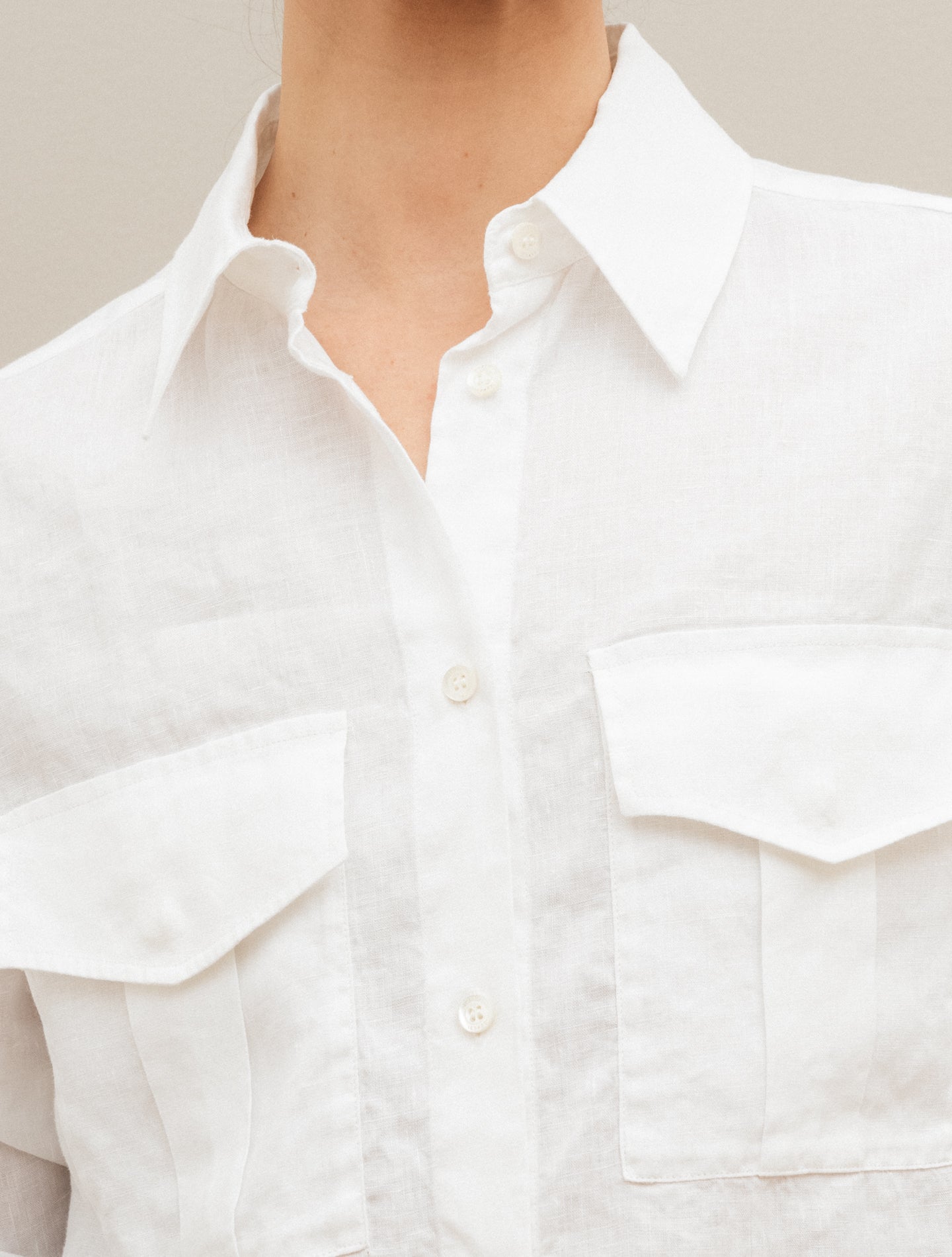 Linen Shirt w. Pocket White