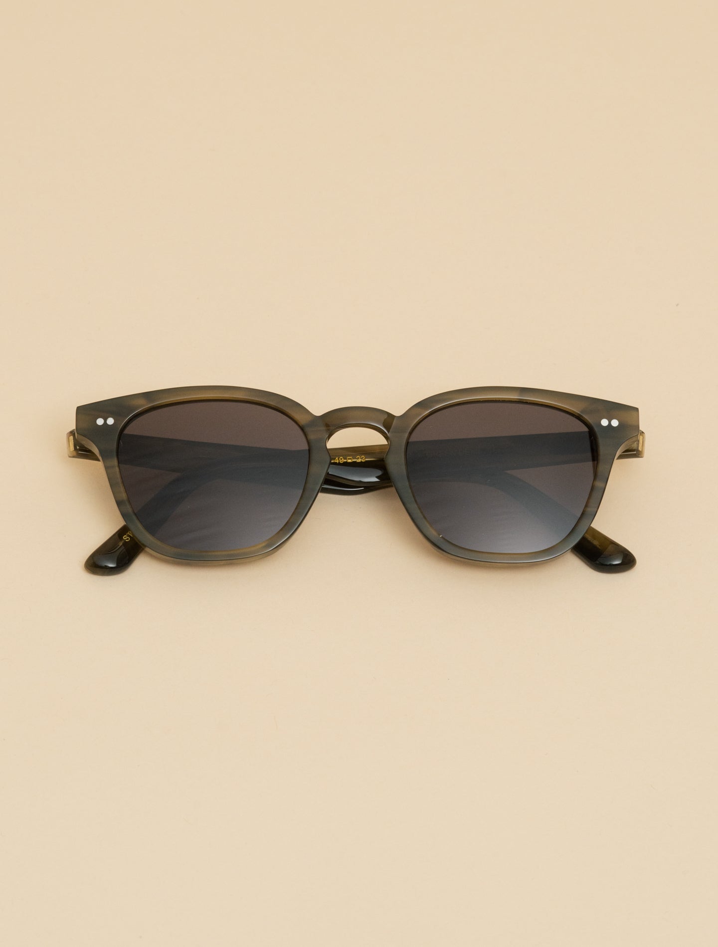 River Sunglasses Green Demi - Grey Solid Lens