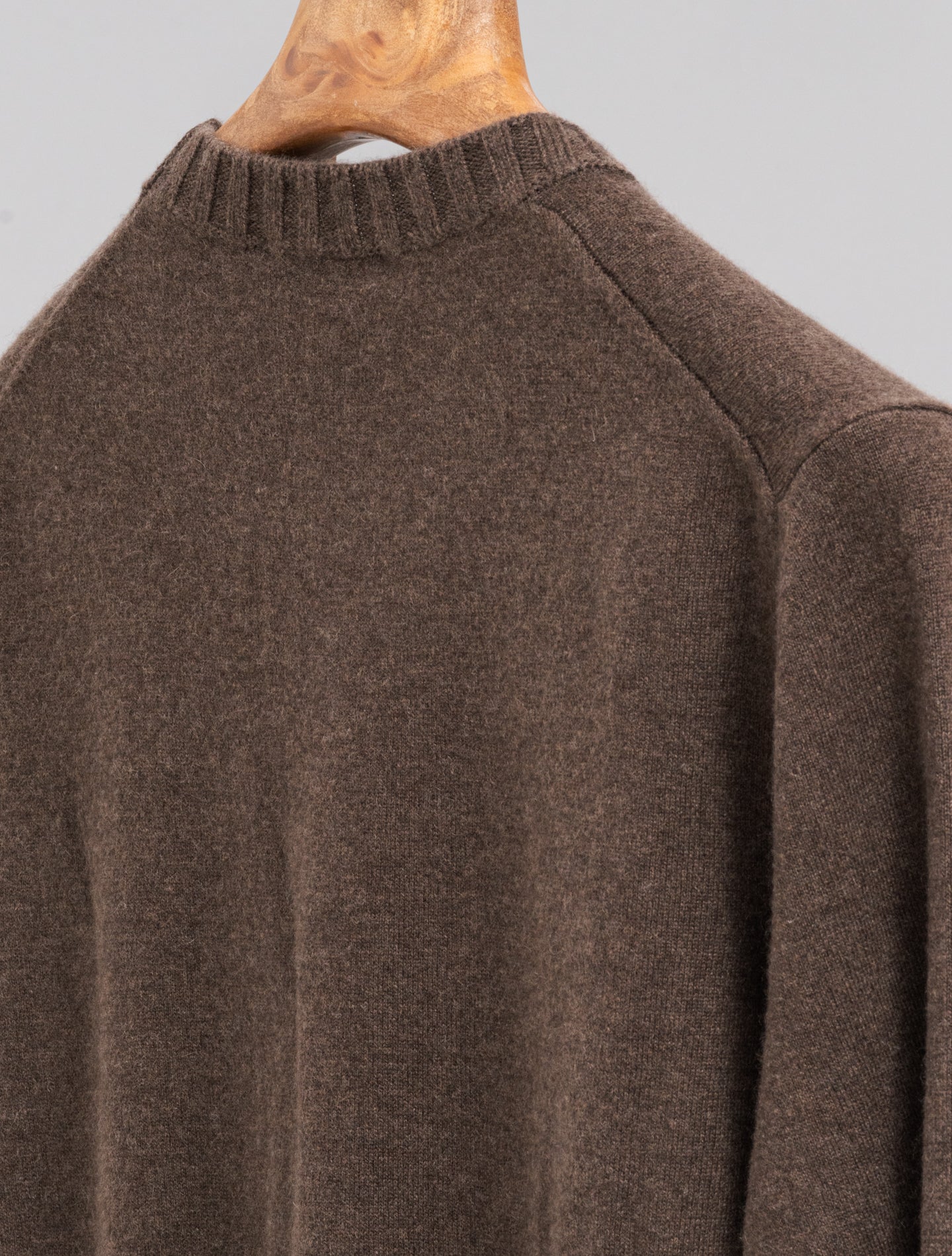 Duvet Cashmere Knitted Crewneck Dark Brown