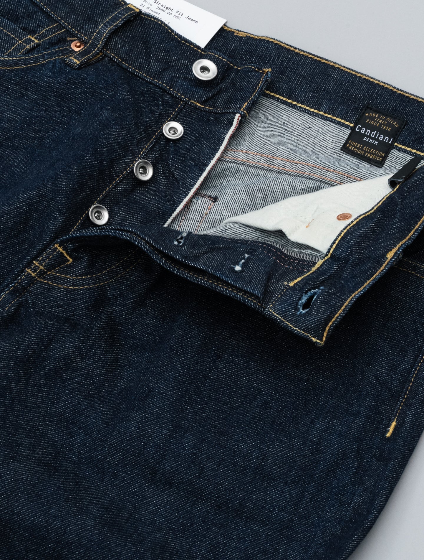 M8 Straight Fit Jeans Rinsed