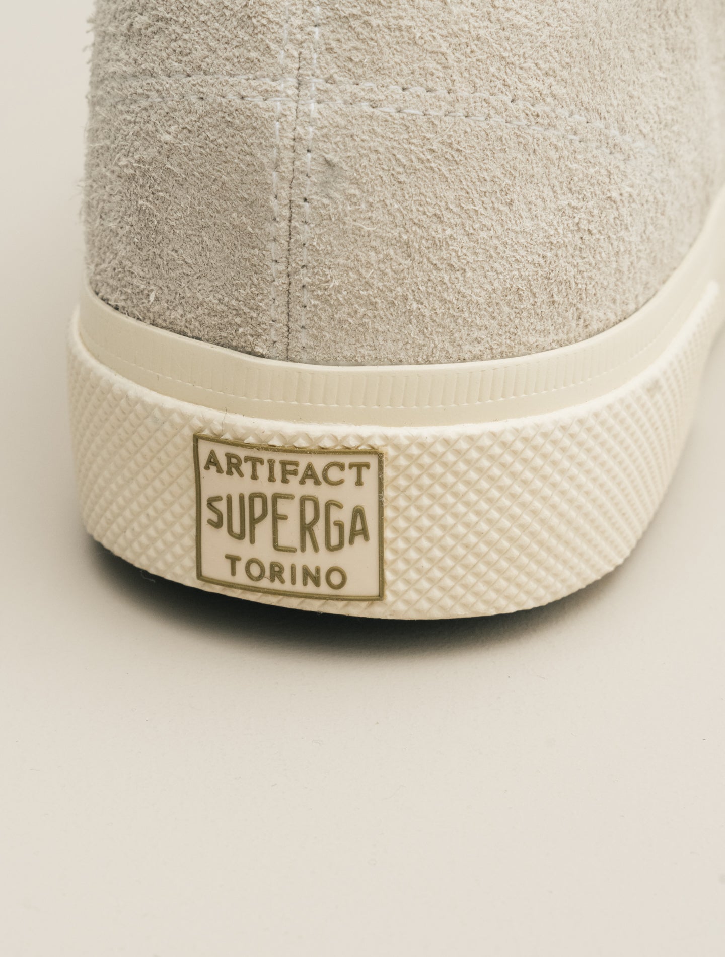 Artifact 2432 Works Hairy Suede White Milk Off Superga Sneakers 41