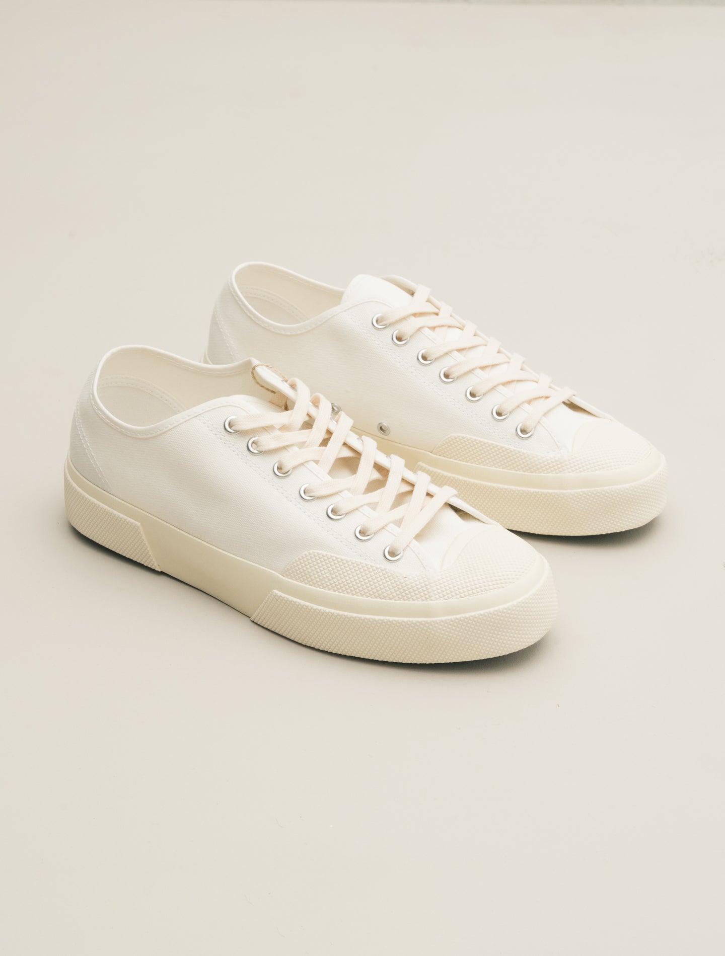 Artifact 2432 Works Low Cut Cotton Canvas Off White Superga Sneakers 40
