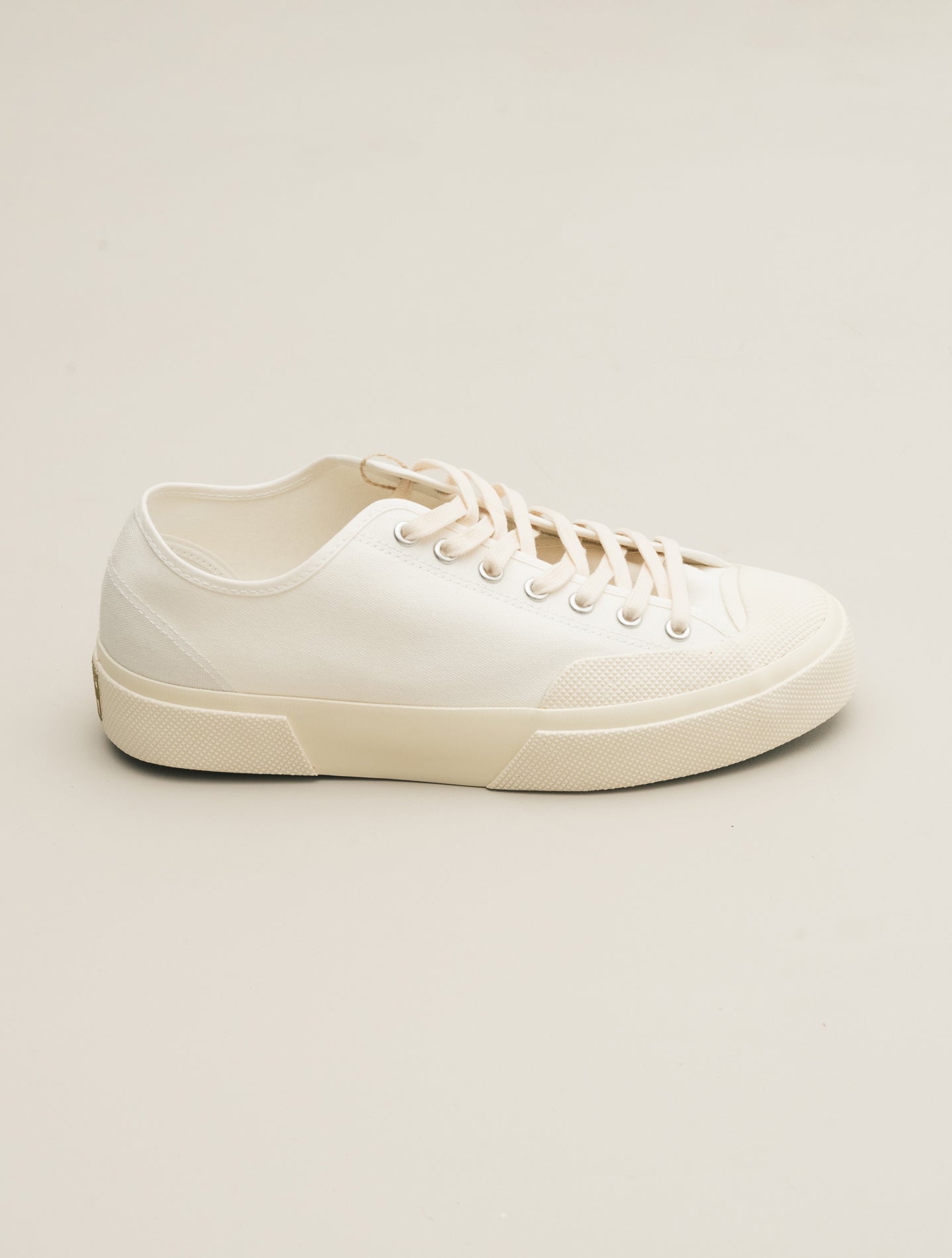 Artifact 2432 Works Low Cut Cotton Canvas Off White Superga Sneakers 40