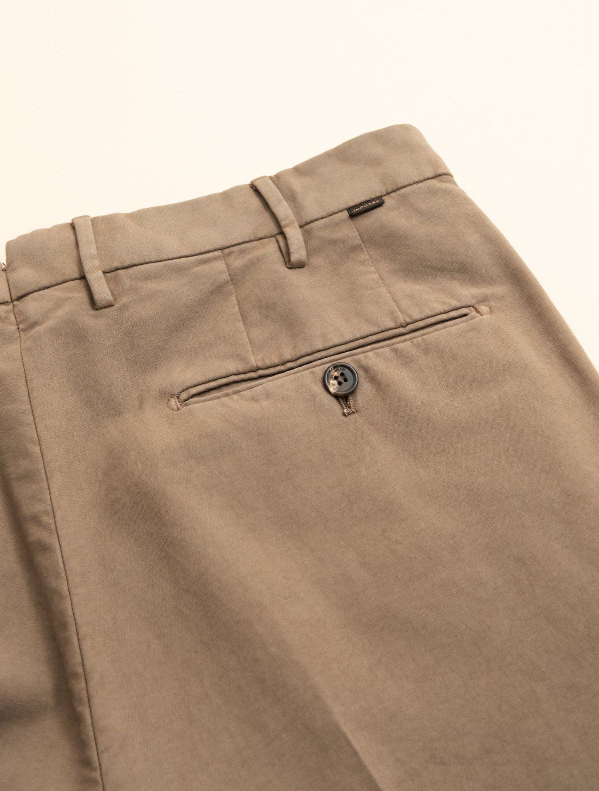 Doeskin Regular Fit Trousers Brown Incotex Trousers 46