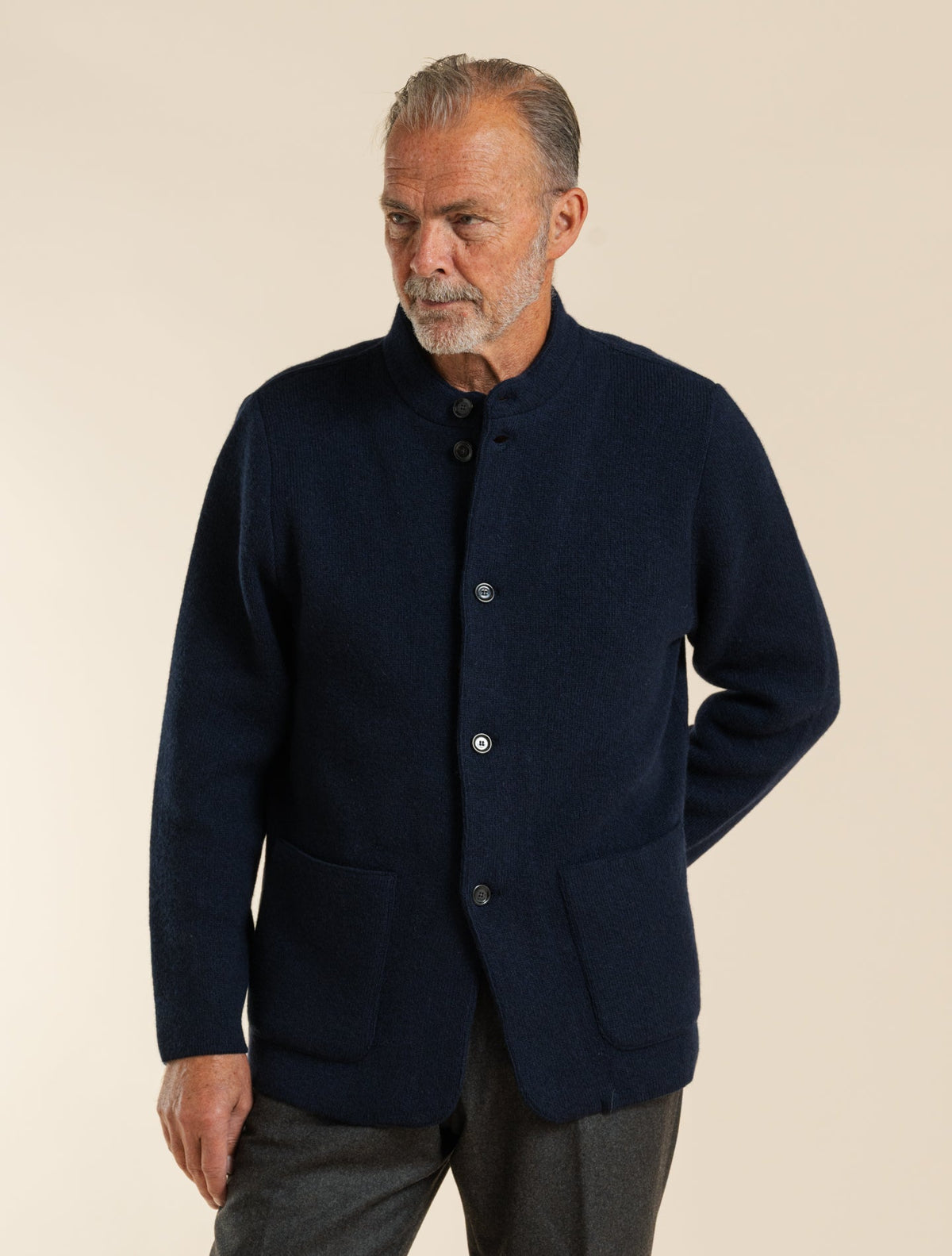 Heavy Knitted Cashmere Cardigan Navy Lardini Knitwear S