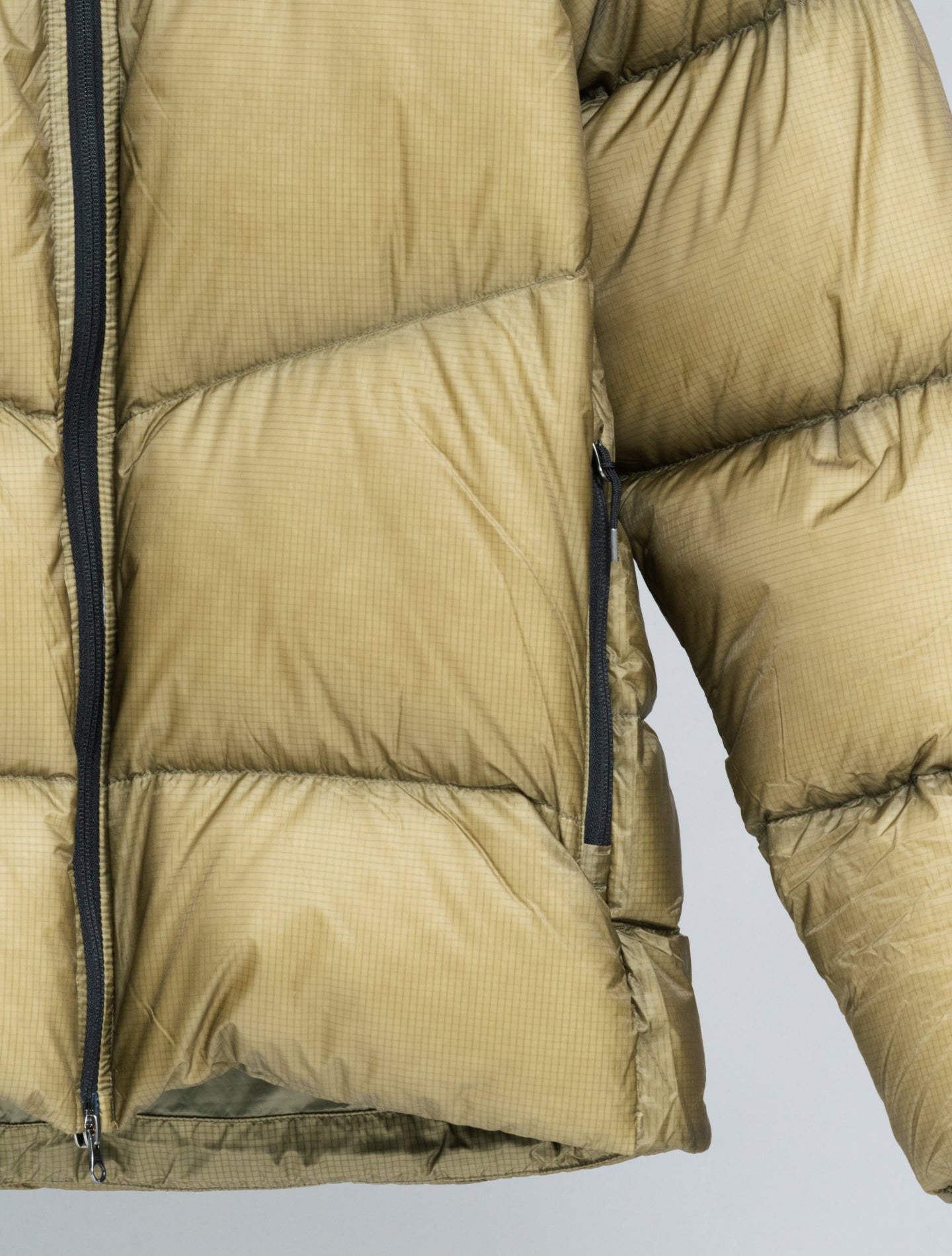 Helium Down Jacket Khaki Pyrenex Outerwear M
