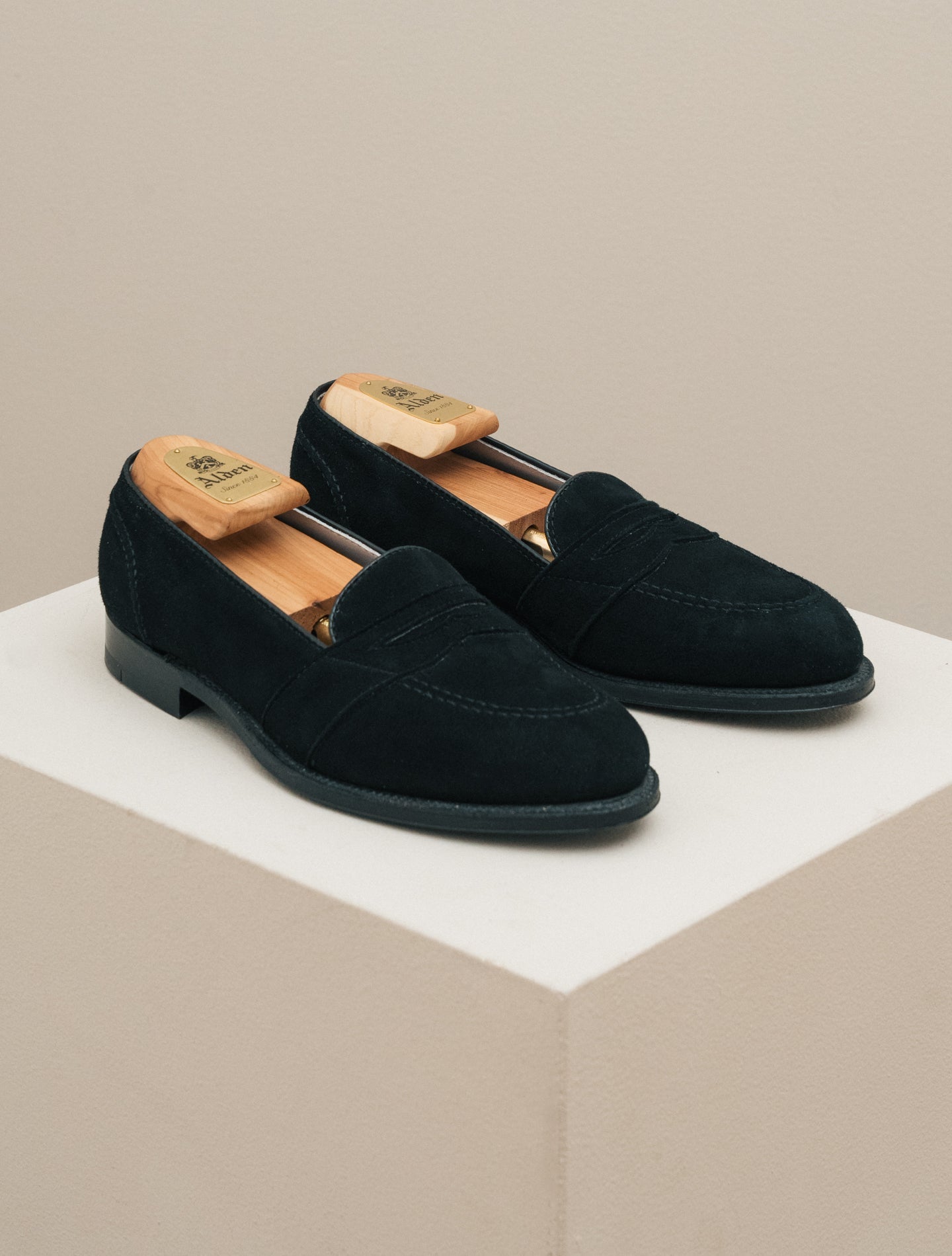 Limited Edition Suede Full Strap Loafer Black Alden Loafers US 7