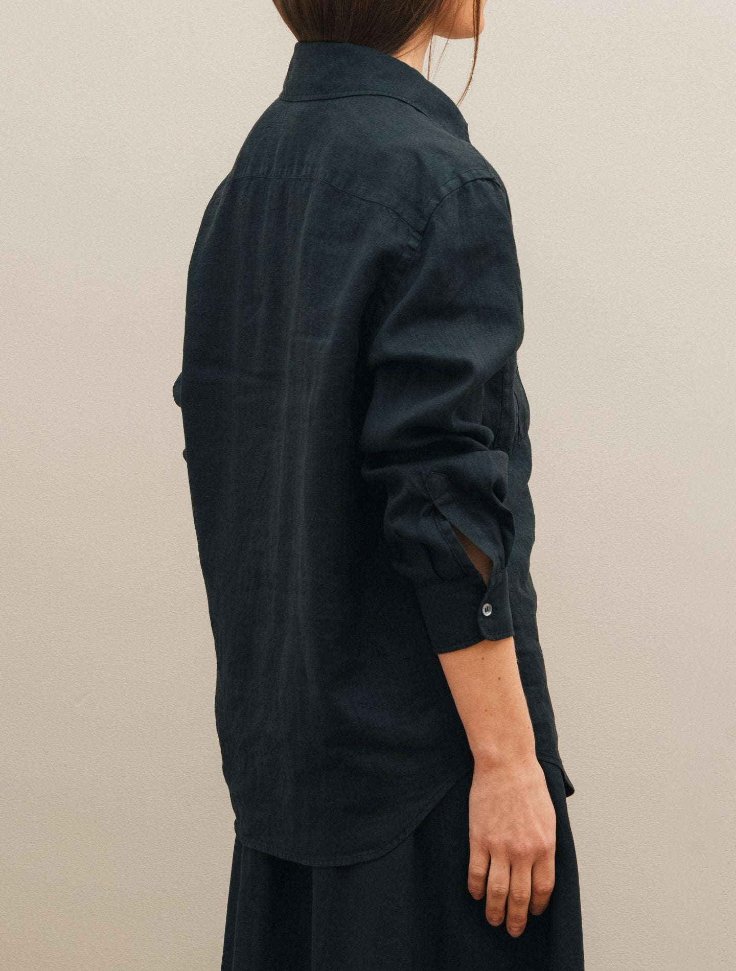 Linen Shirt w. Pocket Black Aspesi Shirts IT 38