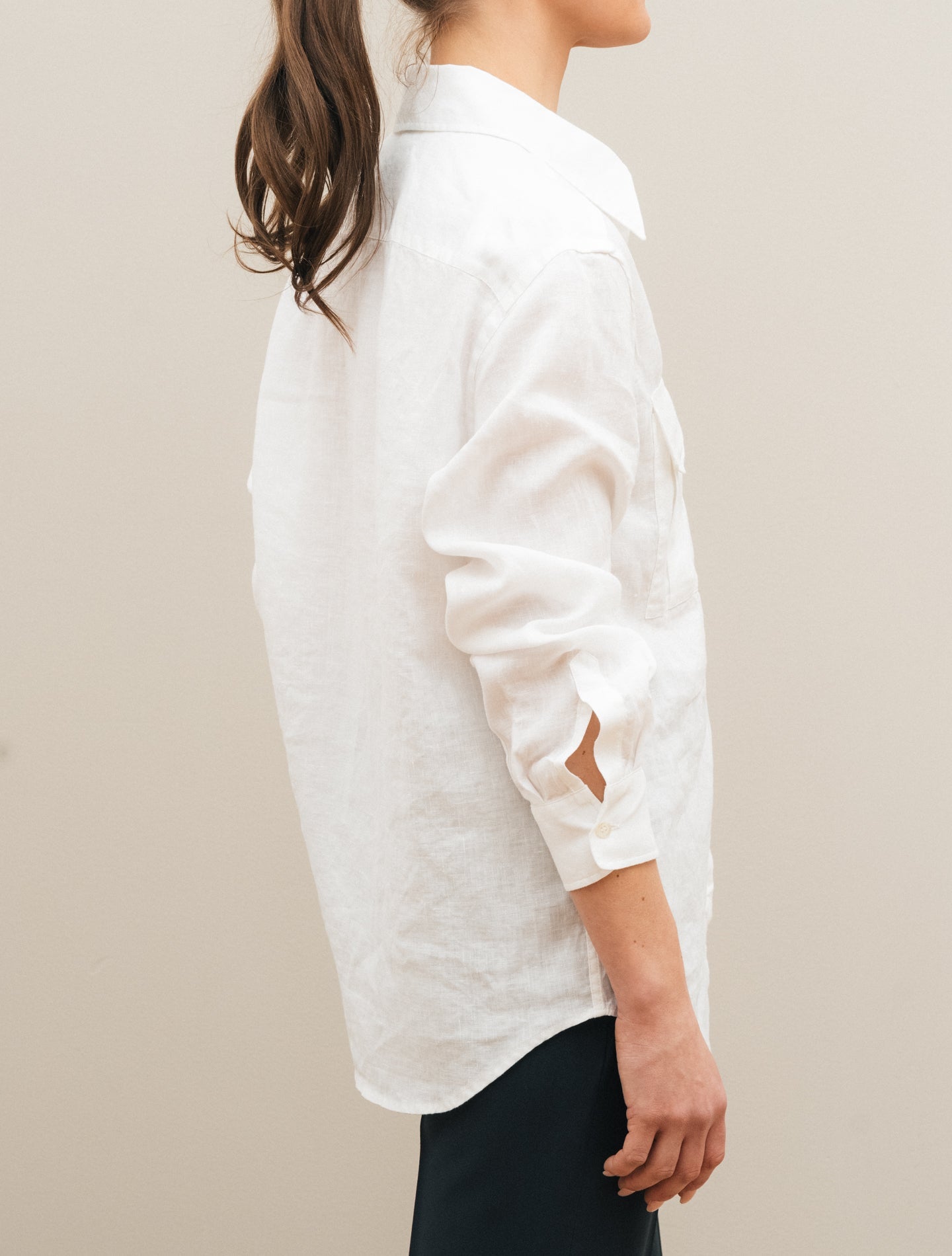 Linen Shirt w. Pocket White Aspesi Shirts IT 38