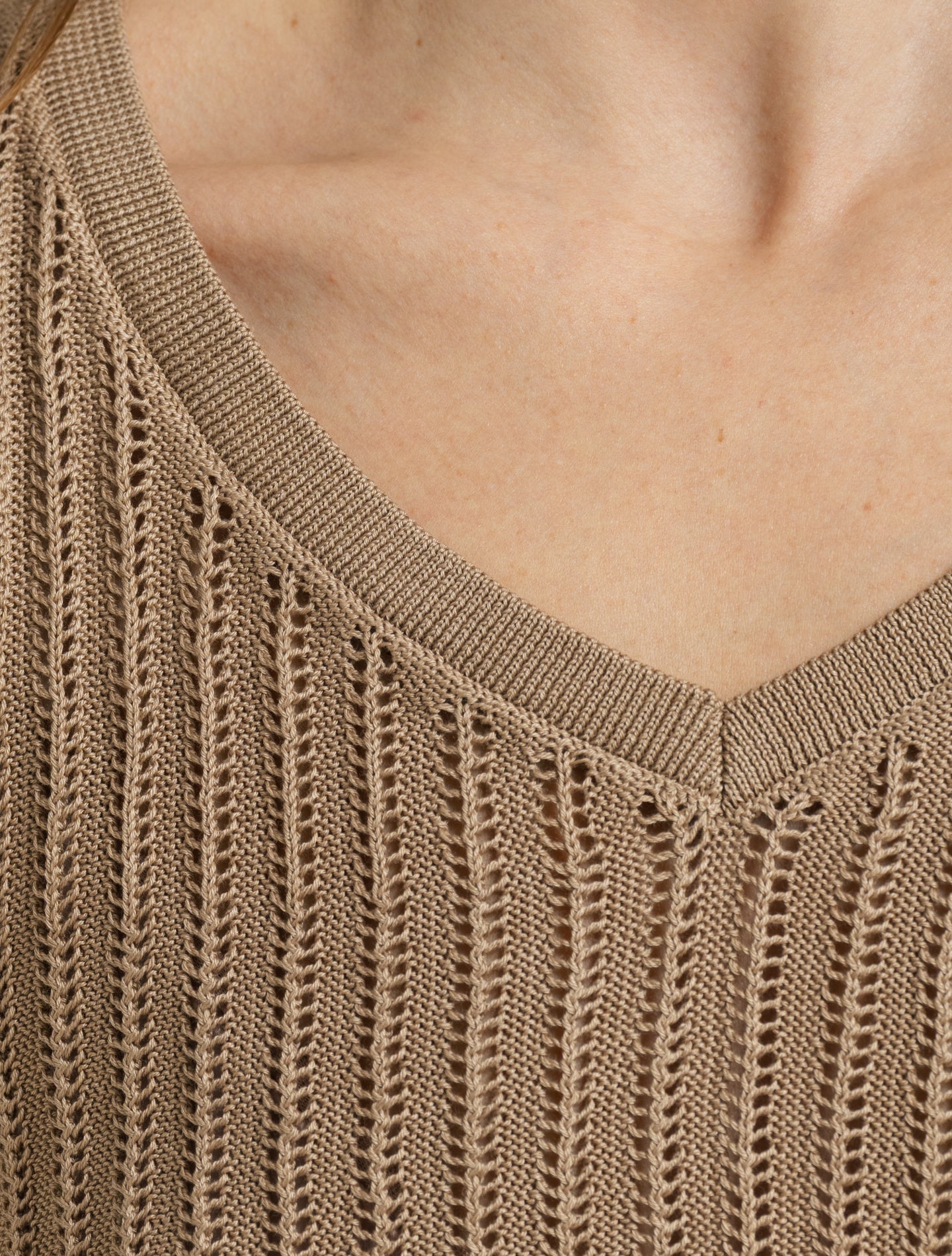 Pattern Knit Top Tan Fedeli Blouses IT 38