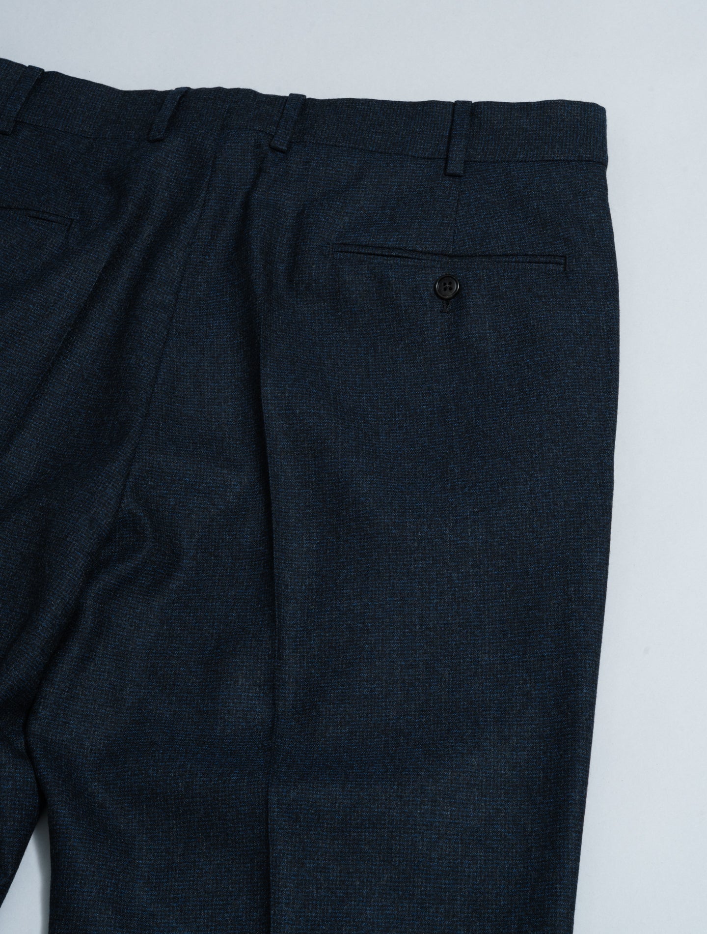 Singel Breasted s130 Wool Microcheck Suit Navy Belvest Suits 48