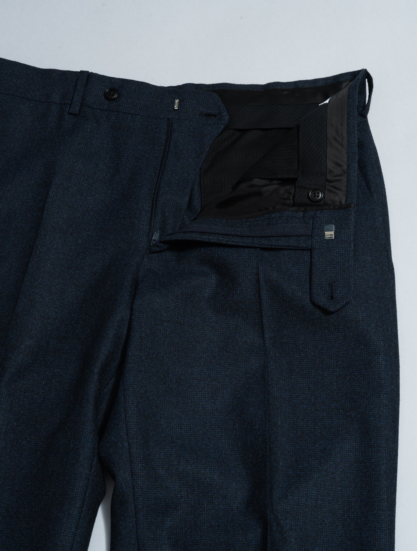 Singel Breasted s130 Wool Microcheck Suit Navy Belvest Suits 48