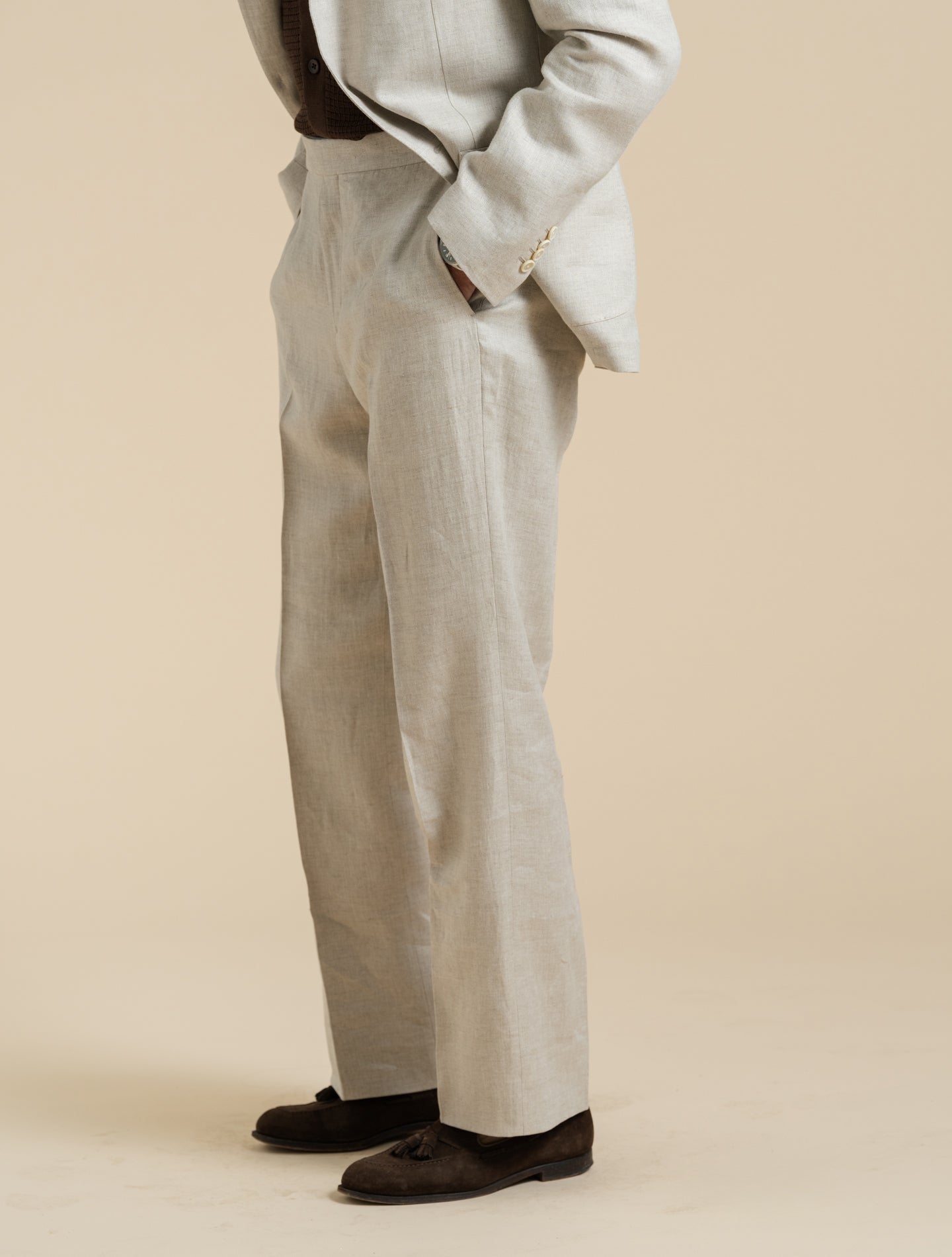 Single Breasted Linen Herringbone Suit Jacket Sand Lardini 48