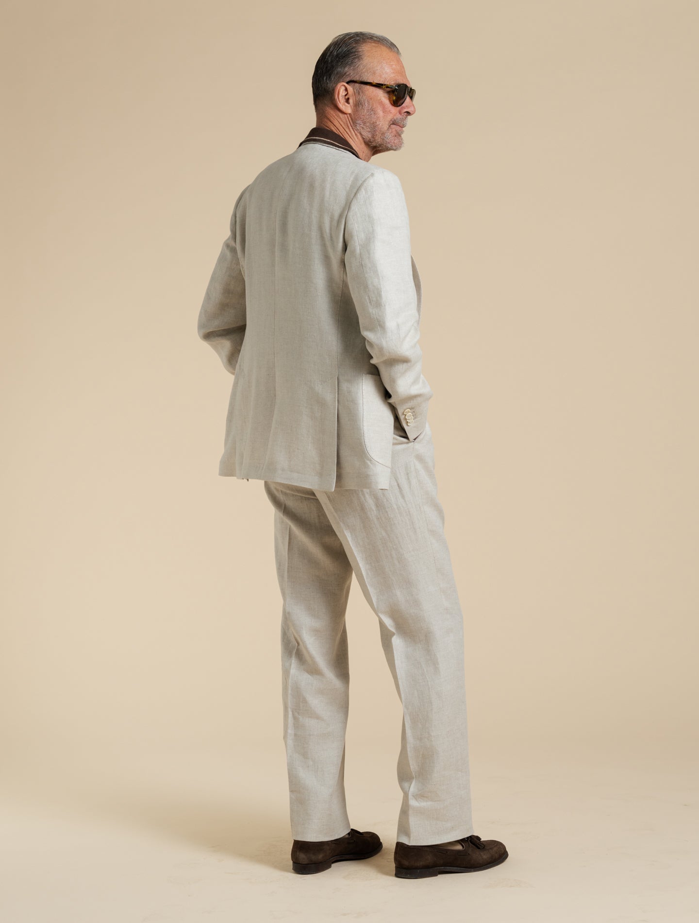 Single Breasted Linen Herringbone Suit Jacket Sand Lardini 48