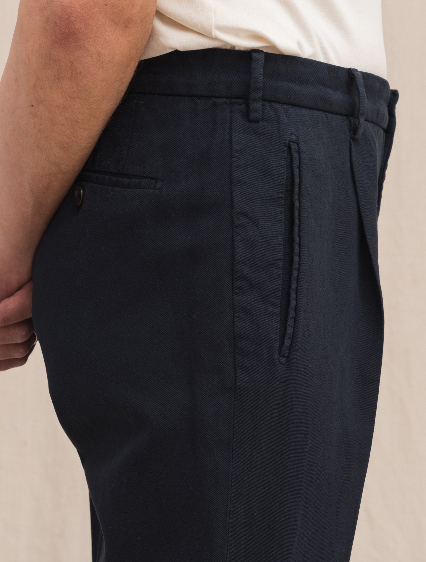 Tapered Fit Cotton Linen Trousers Navy Incotex Trousers 46
