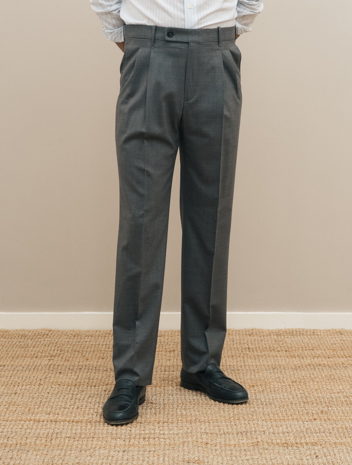 99% Worsted Wool Gray, Parker, Pleated Pants Lined Trousers Unhemmed Unfinished Bottom main image 0