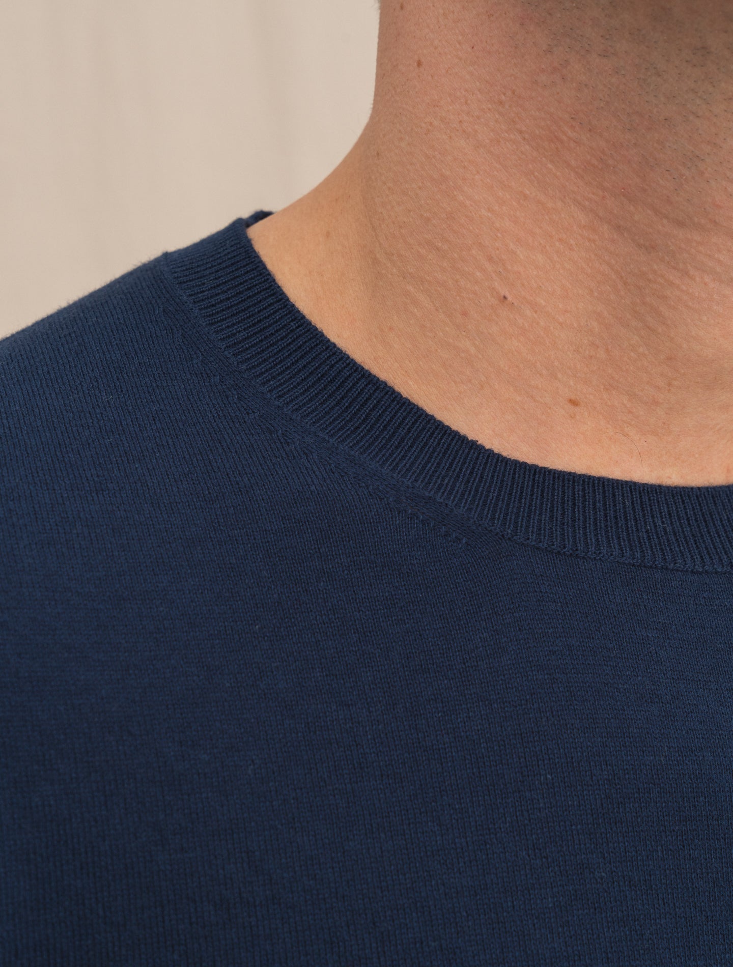 Cotton Cashmere Knitted T-Shirt Navy Gabucci T-shirts 48