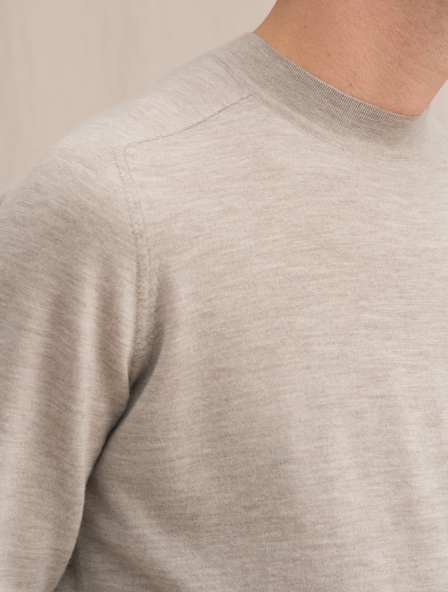 Duvet Cashmere Knitted Saddle Shoulder Crewneck Natural Fioroni Knitwear 48