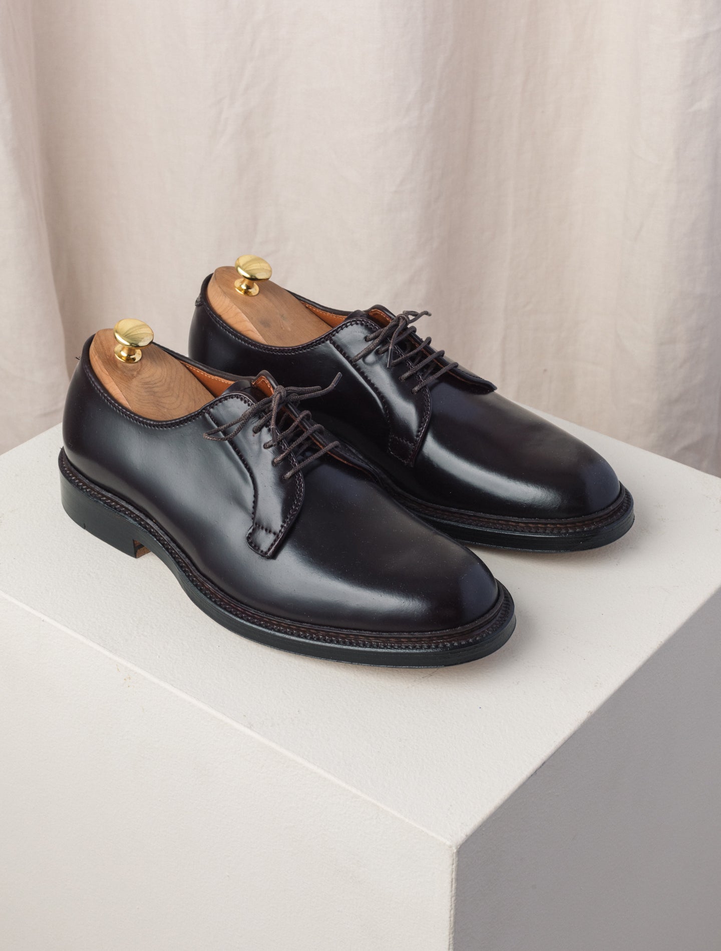 chinese dress ladies Alden x Frans Boone Cap Toe Cordovan #8 on Crepe sole – Frans Boone Store main image 1