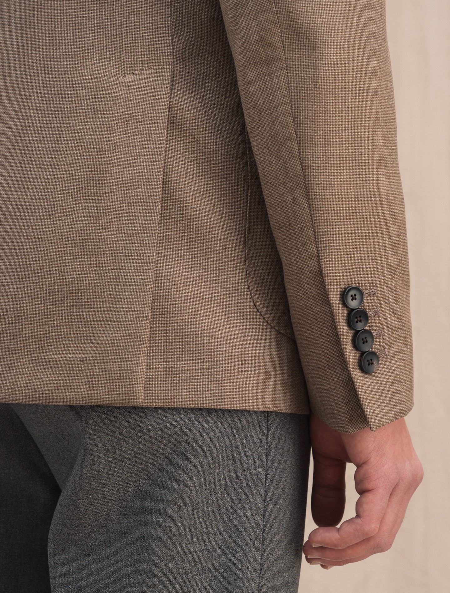 Single Breasted Rolling 2.5 Button Jacket Beige Lardini Jackets 46