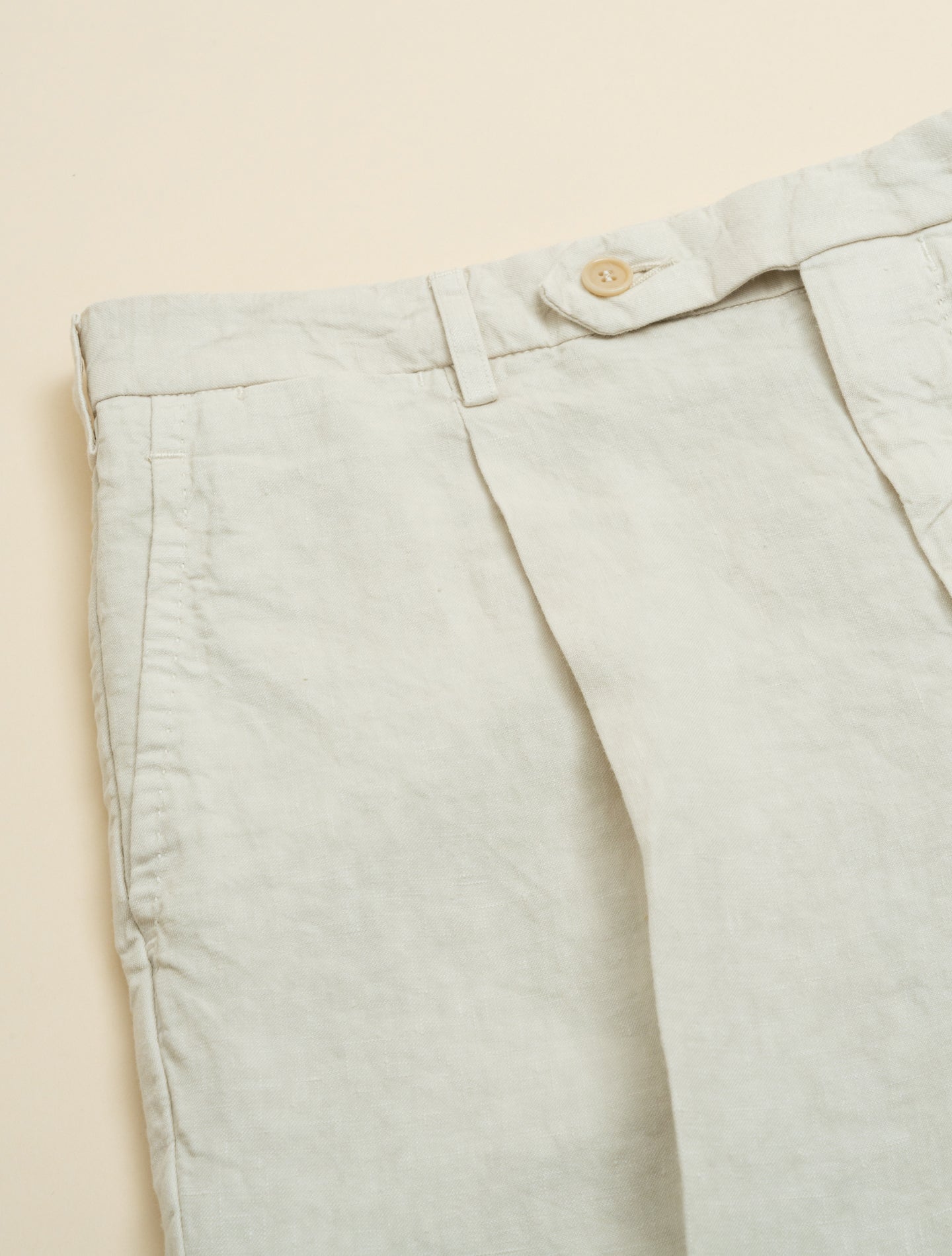 191 Pleated Linen Trousers Sand Rota Trousers 48