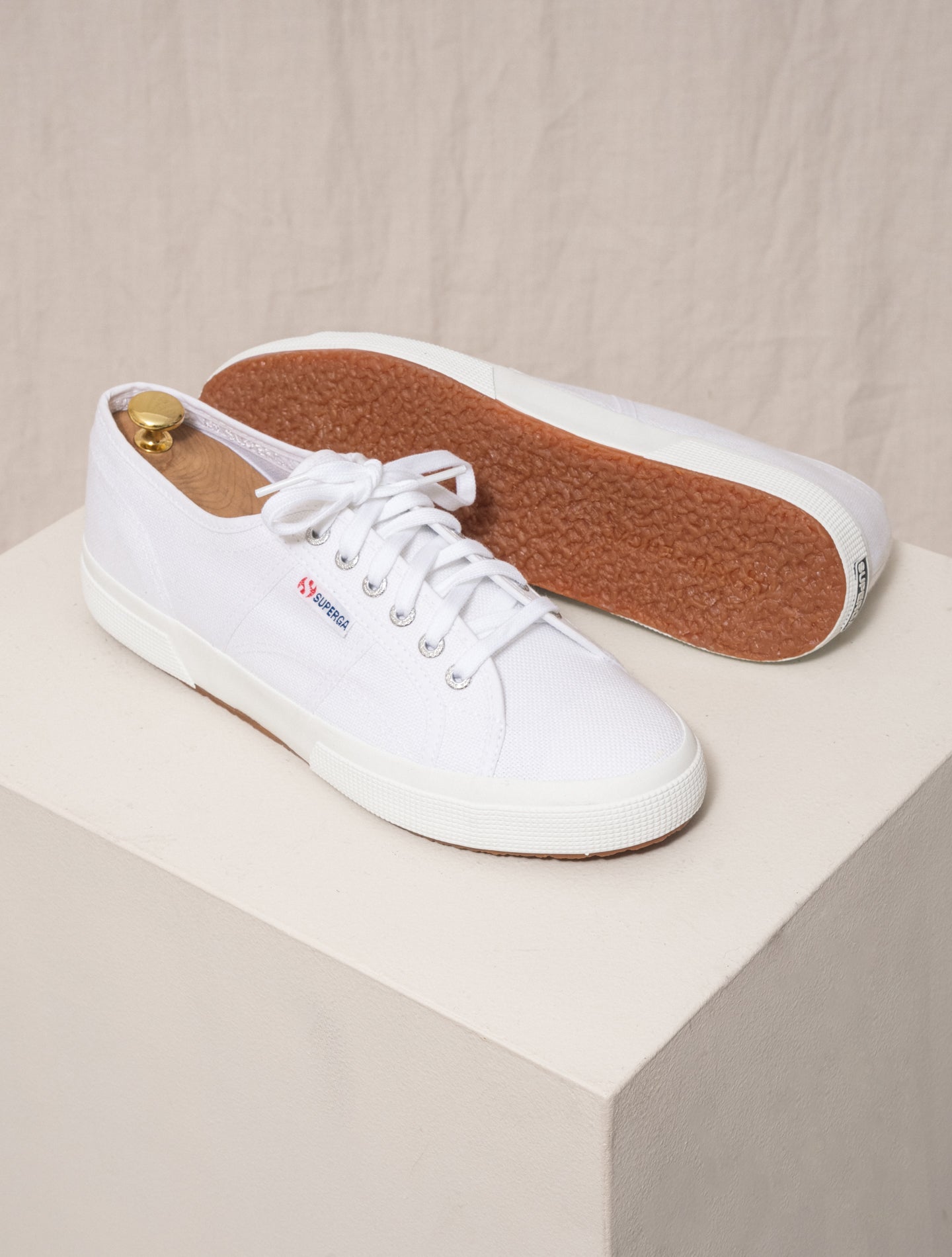 2750 Cotu Classic Sneakers White Superga Sneakers 37