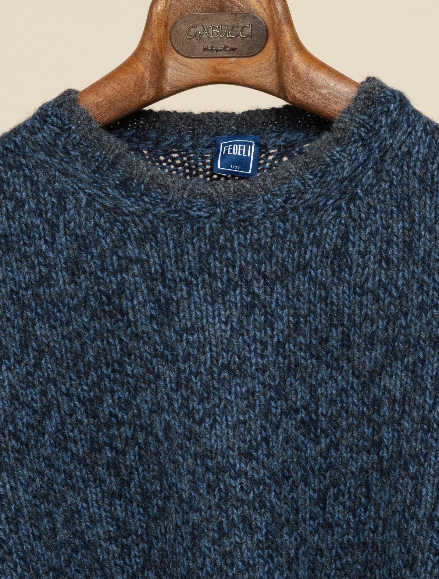 Baby Alpaca Donegal Rundhals-Pullover Blau