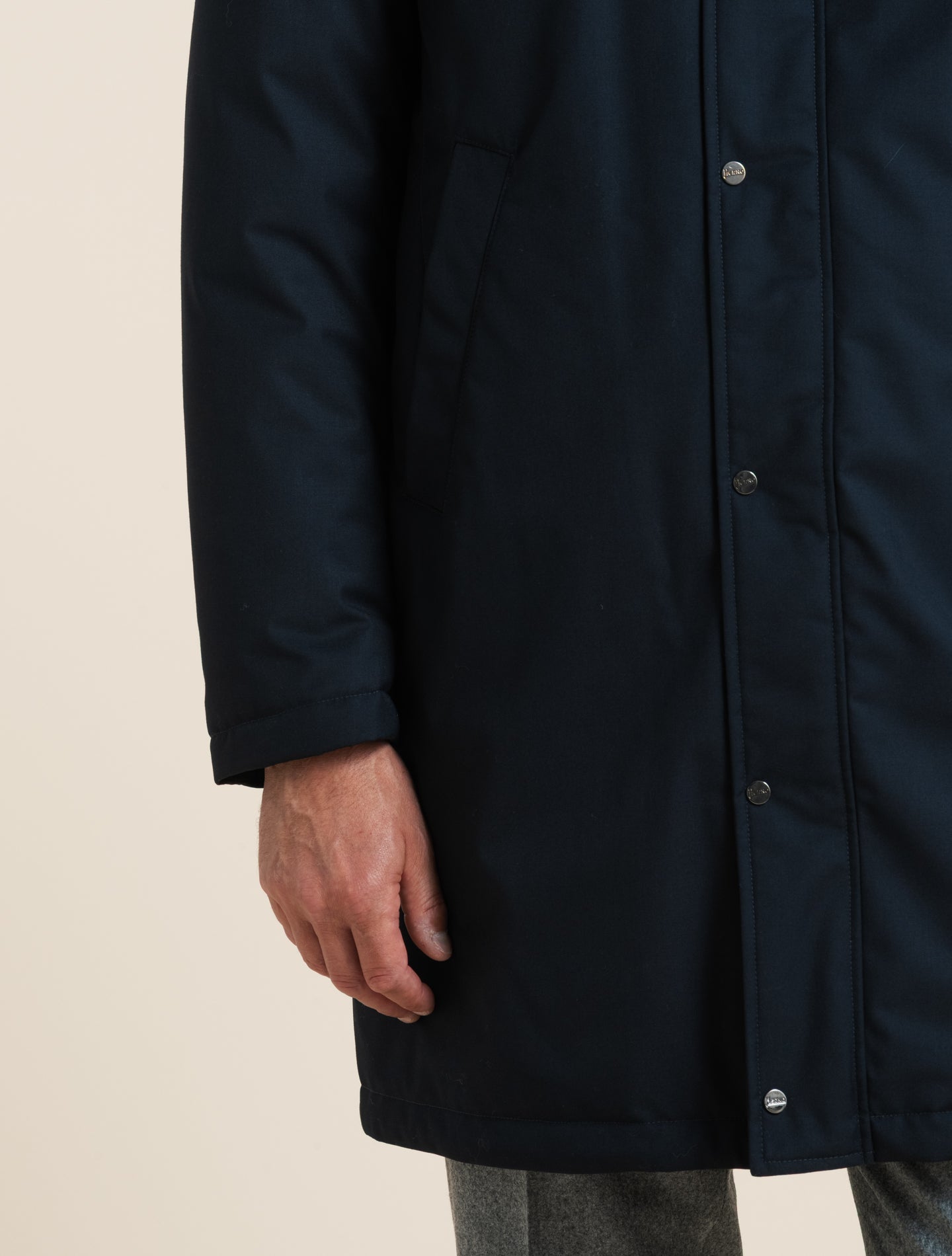 Ulta Light Gefütterter Kurzmantel Navy