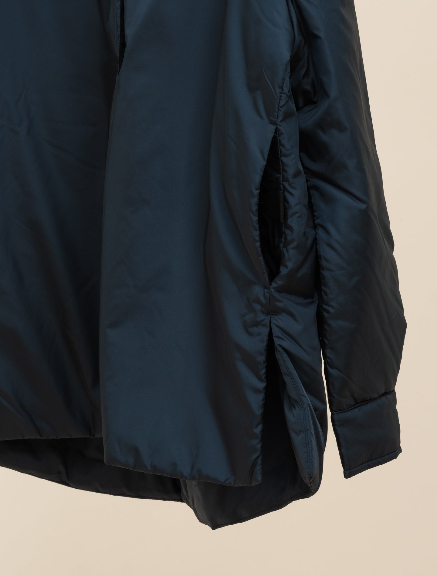 Beth Hooded Thermore Jacka Marinblå