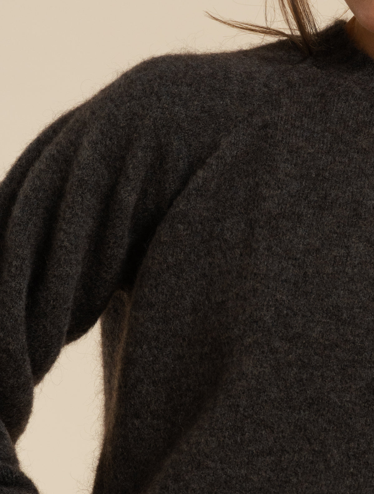 Mohair Raglan Crewneck Brown