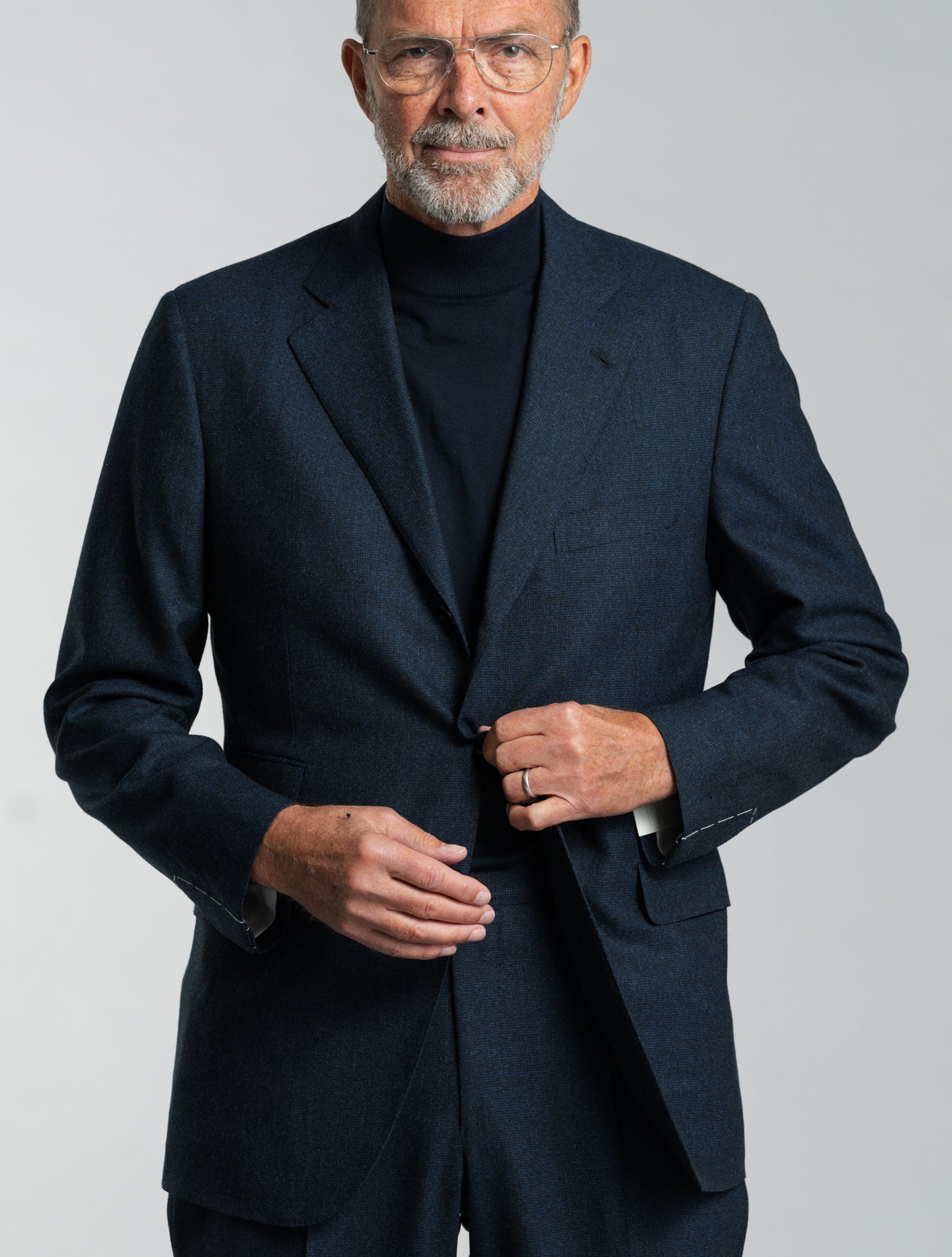 Singel Breasted s130 Wool Microcheck Suit Navy