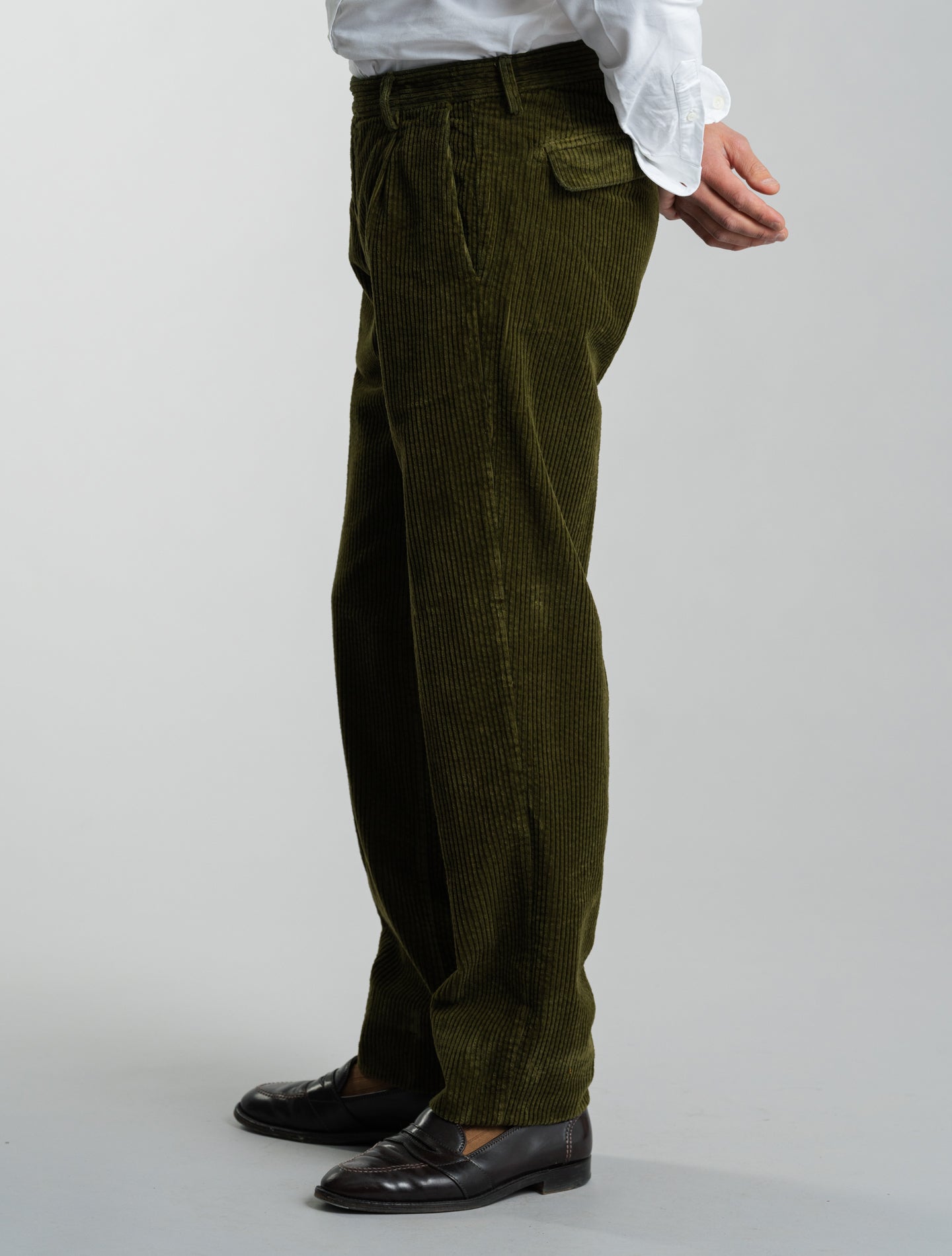 Ionio2 Corduroy Trousers Military