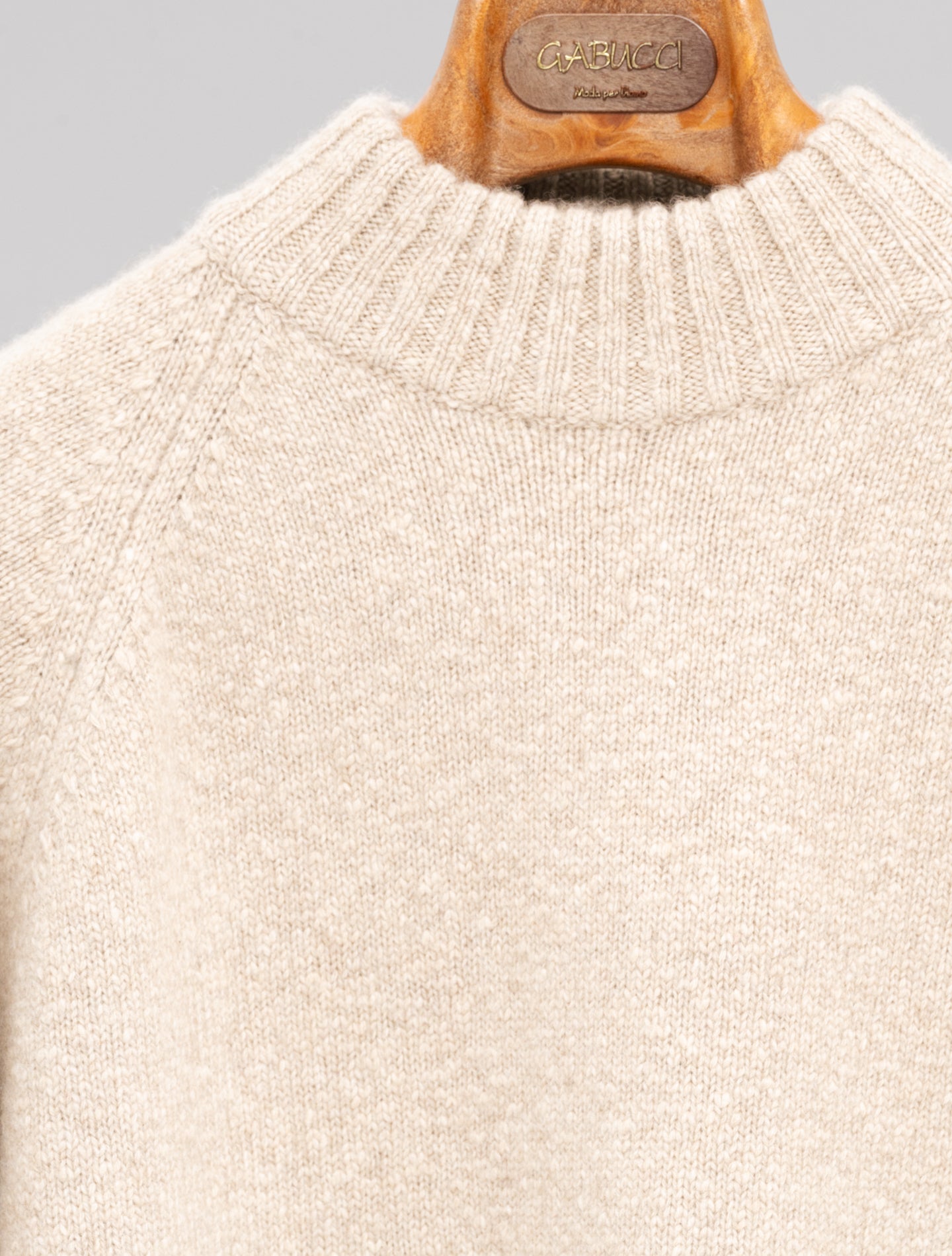 Cashmere Boucle Heavy Mockneck Beige