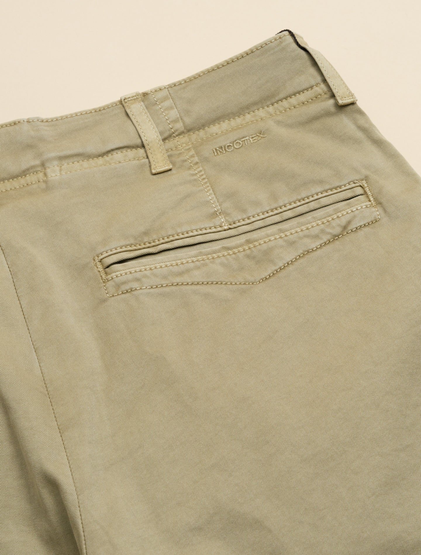 Slacks Baumwollhose schmal zulaufend Beige