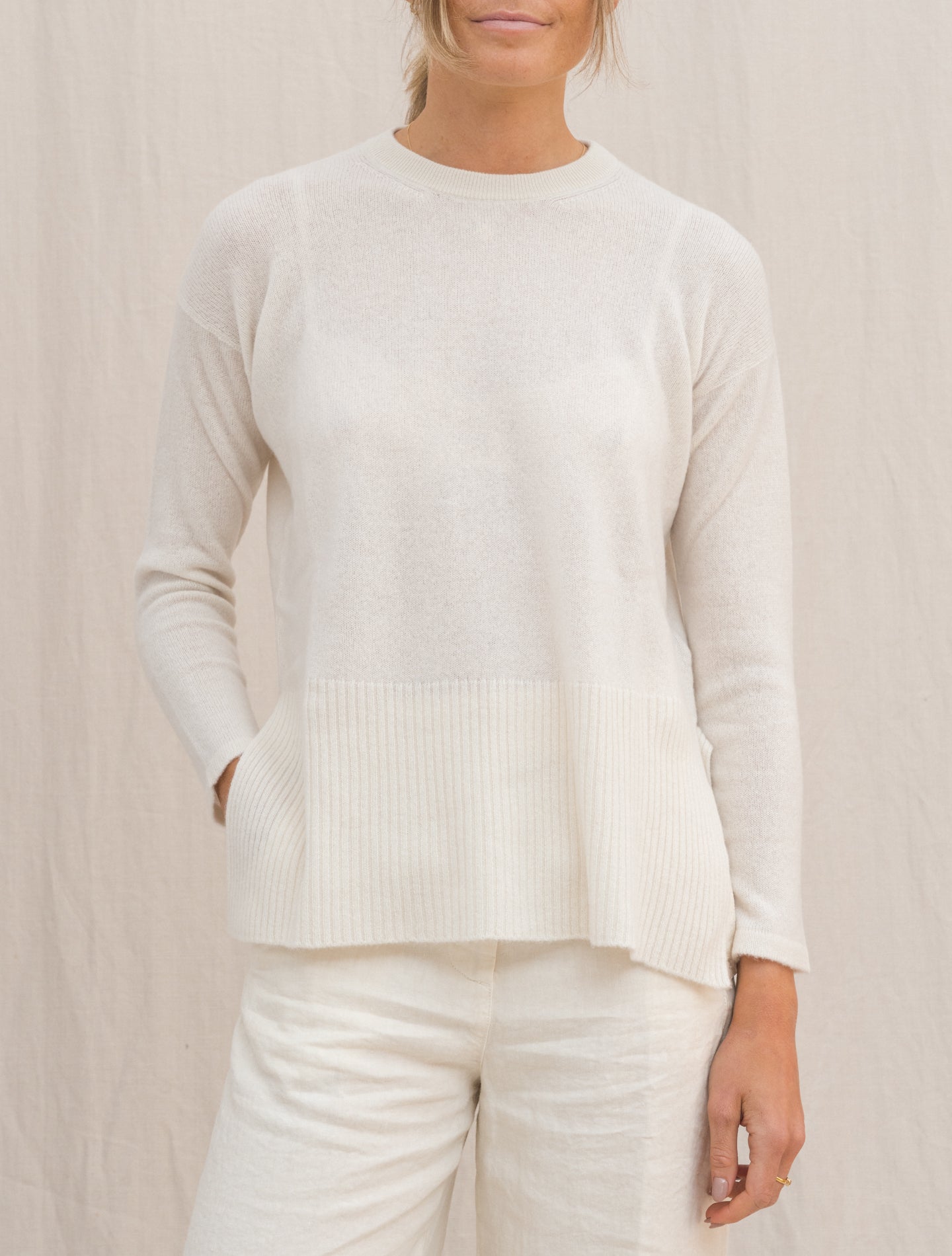 Argentina Knitted Summer Cashmere Crewneck Off White Fedeli Knitwear IT 38