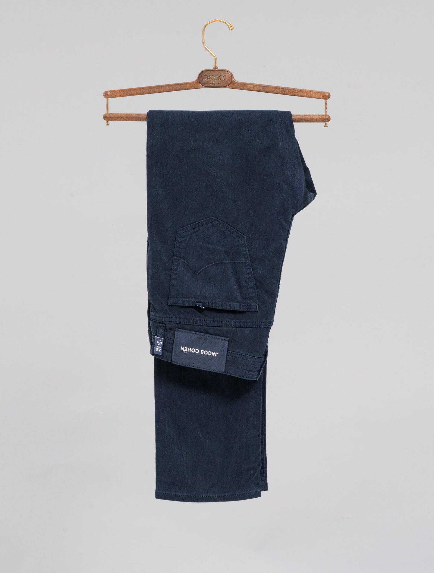 Bard 688 Cotton Twill Five Pocket Navy Jacob Cohën Jeans 30