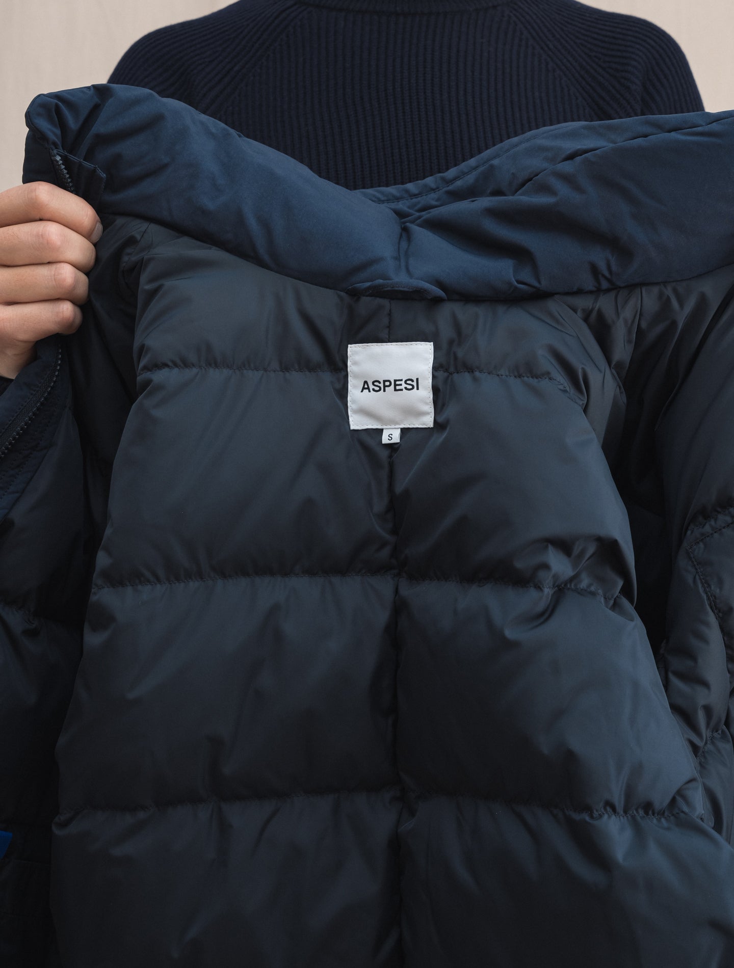 Bell Down Jacket Navy | Gabucci