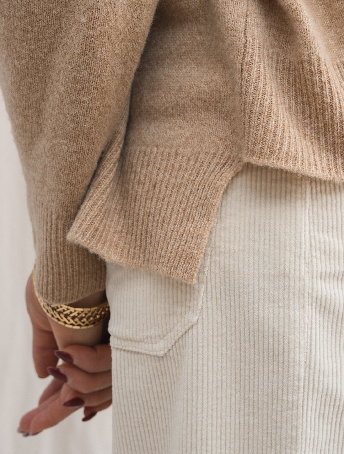 Boxy Knitted Polo Sweater Camel | Gabucci