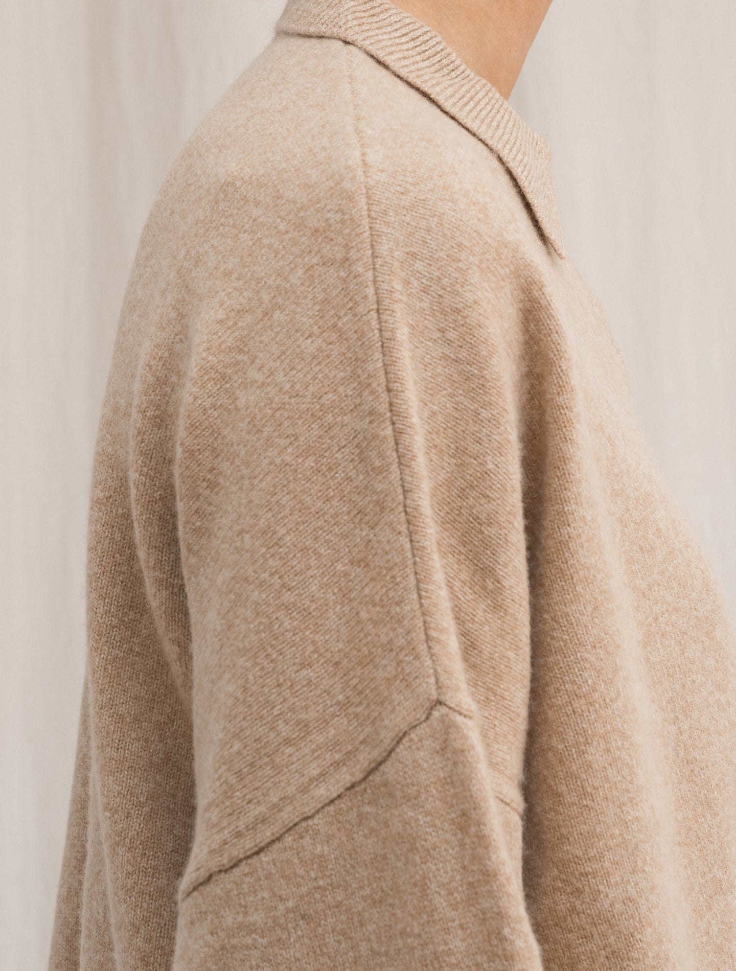 Boxy Knitted Polo Sweater Camel | Gabucci