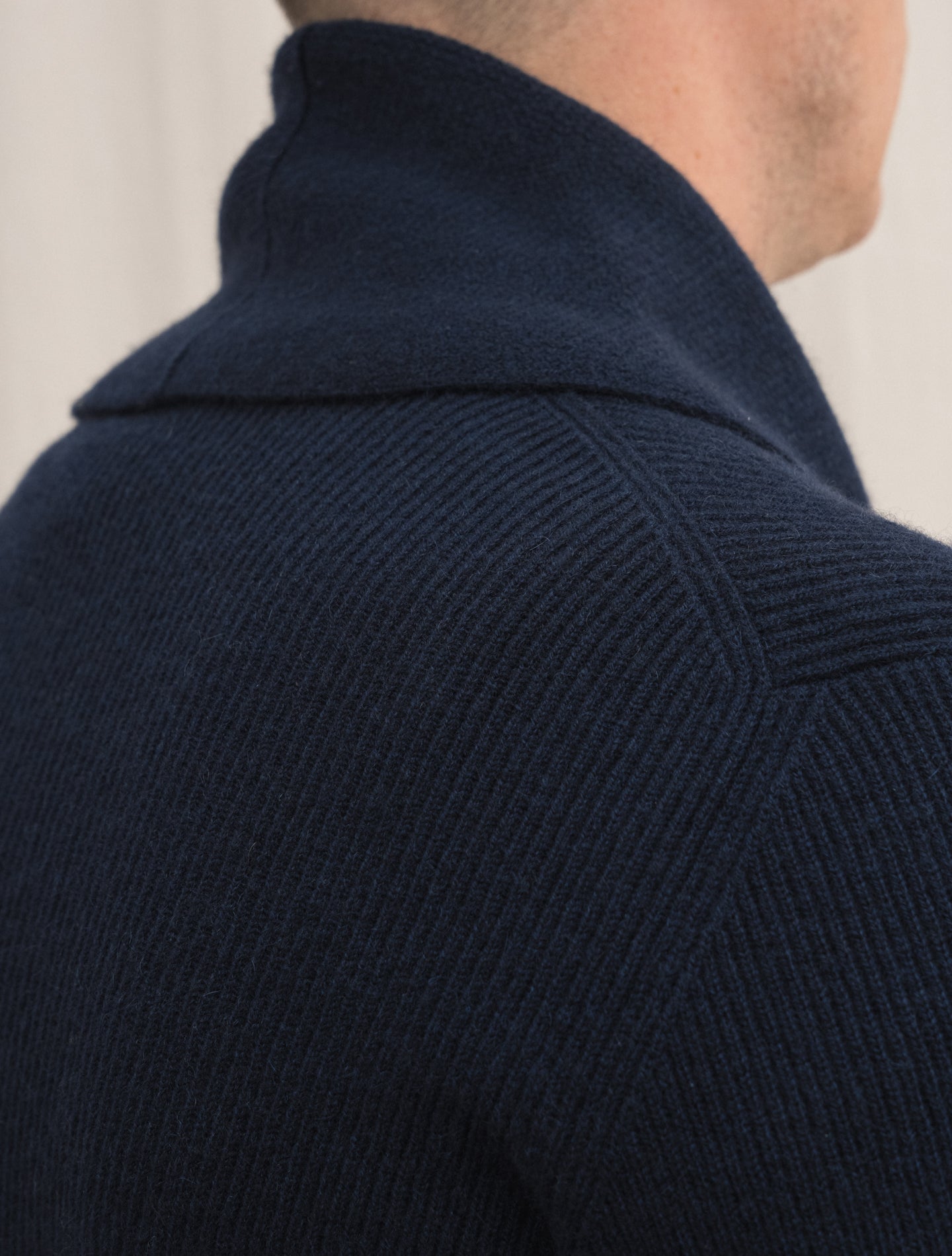 Cashmere Knitted Cardigan Navy | Gabucci