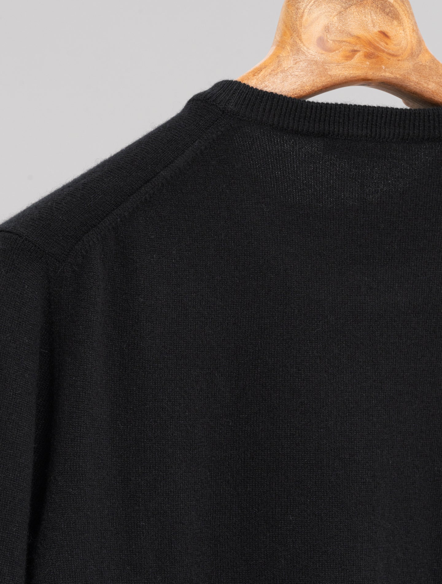 Cashmere Knitted Crewneck Black Gabucci Knitwear 48