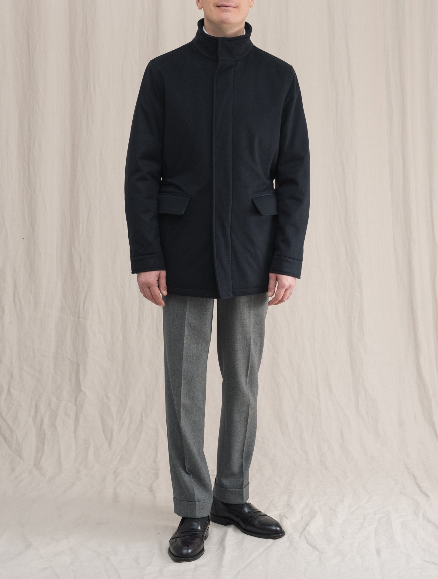 Conero Cashmere Padded Jacket Navy | Gabucci