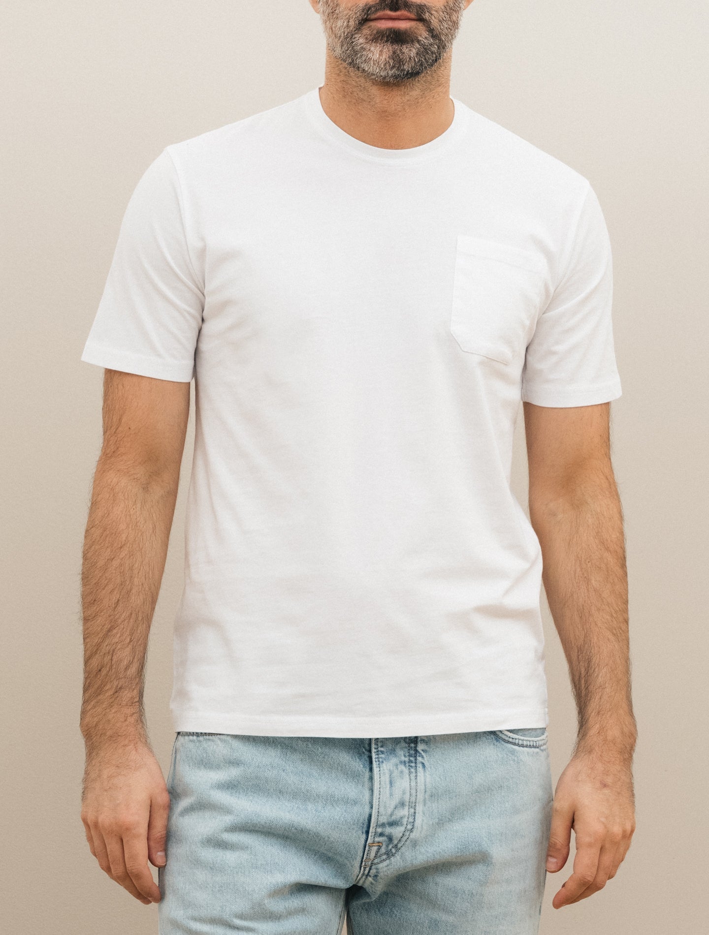 Cotton T-shirt w. Pocket White Aspesi T-shirts S