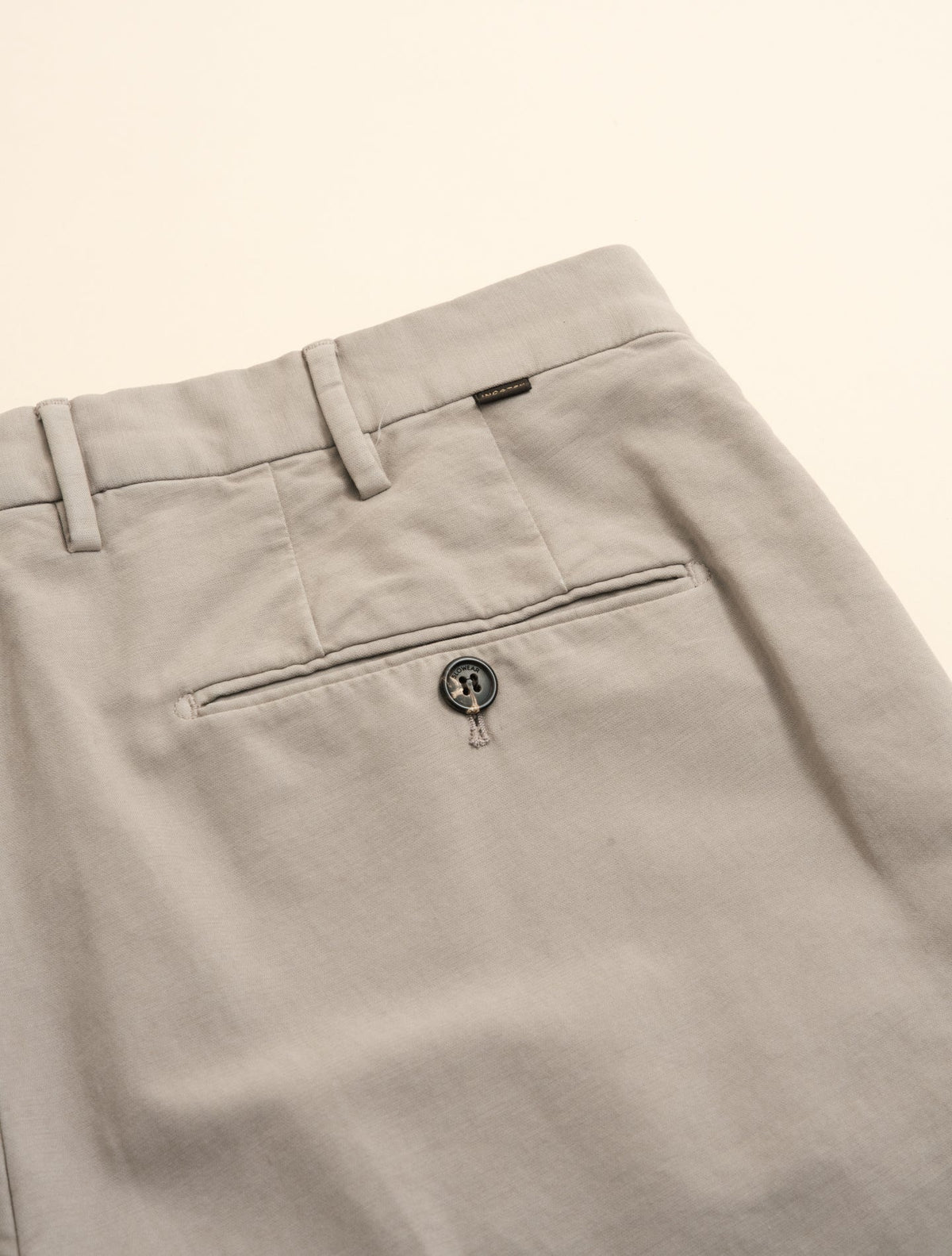 Doeskin Regular Fit Trousers Beige Incotex Trousers 46