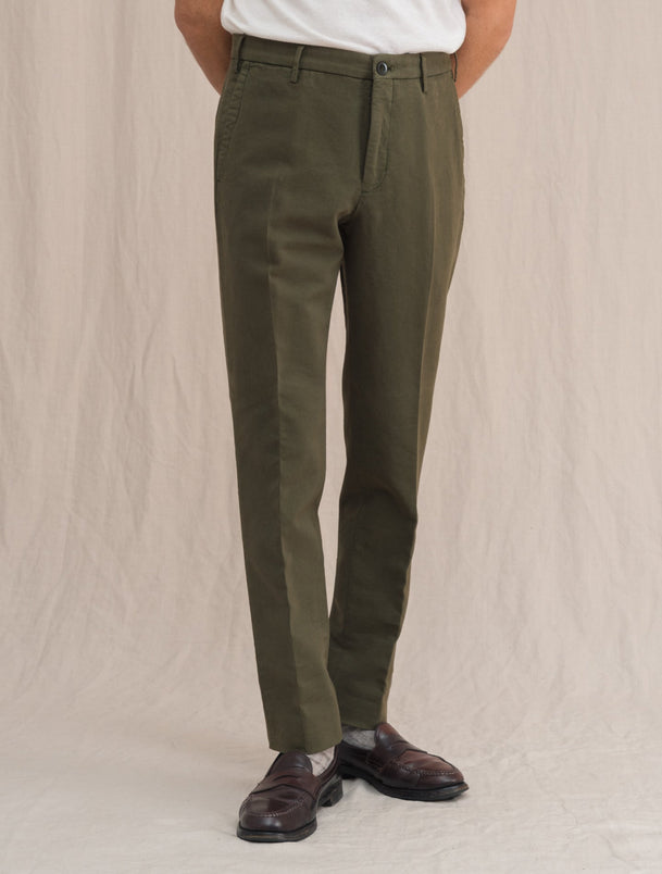 Buy WES Formals Solid Grey Slim Tapered Fit Trousers from Westside